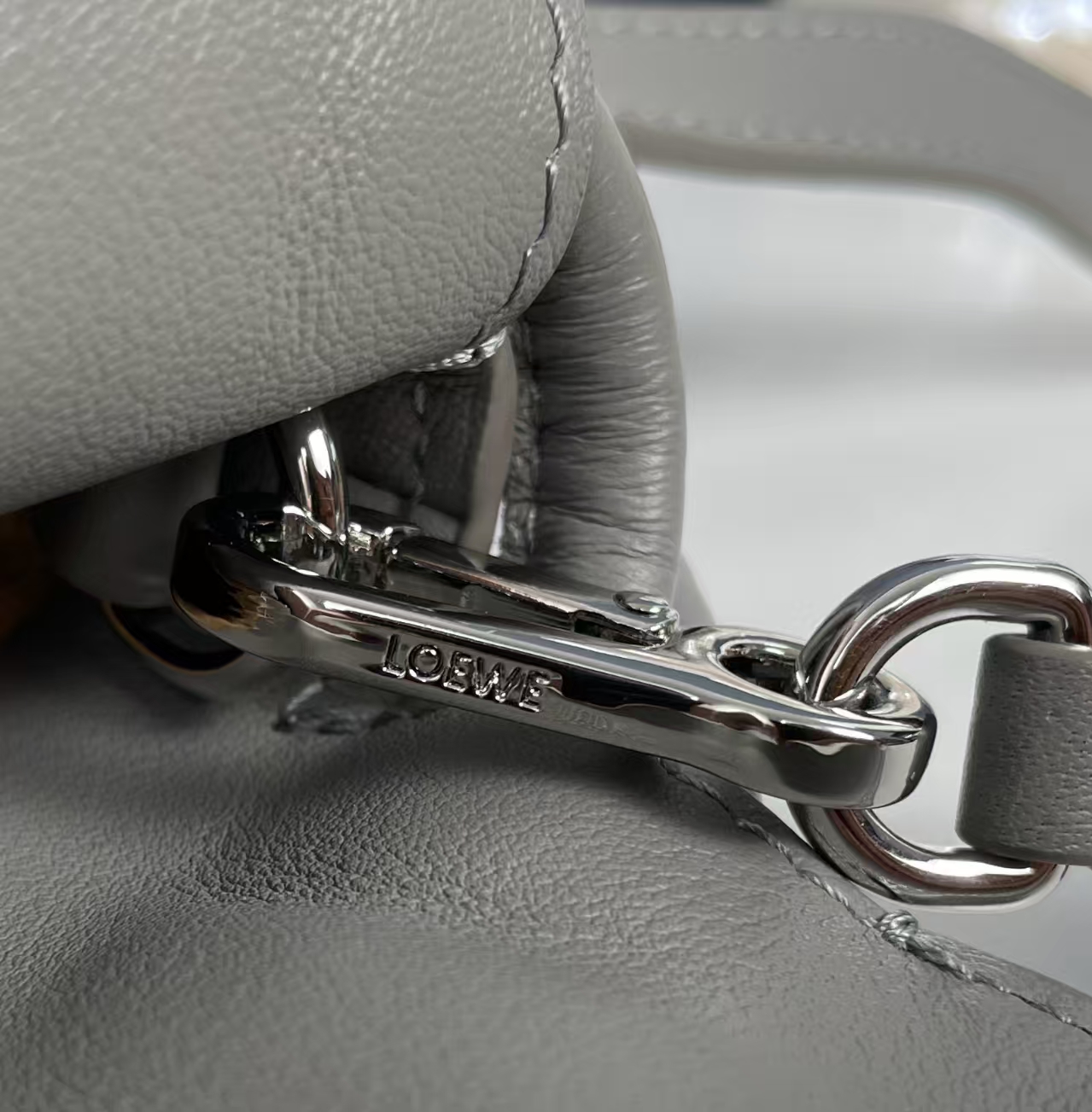 LOEWE Flamenco Clutch - Medium, Pleated Nappa Leather in Gradient Grey