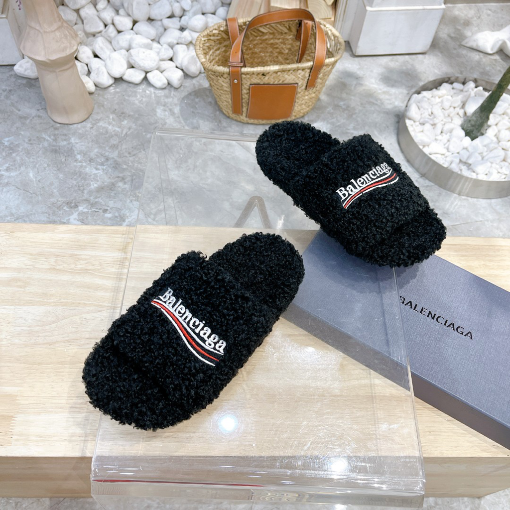 Women's Furry Open Mule in Black/white/red