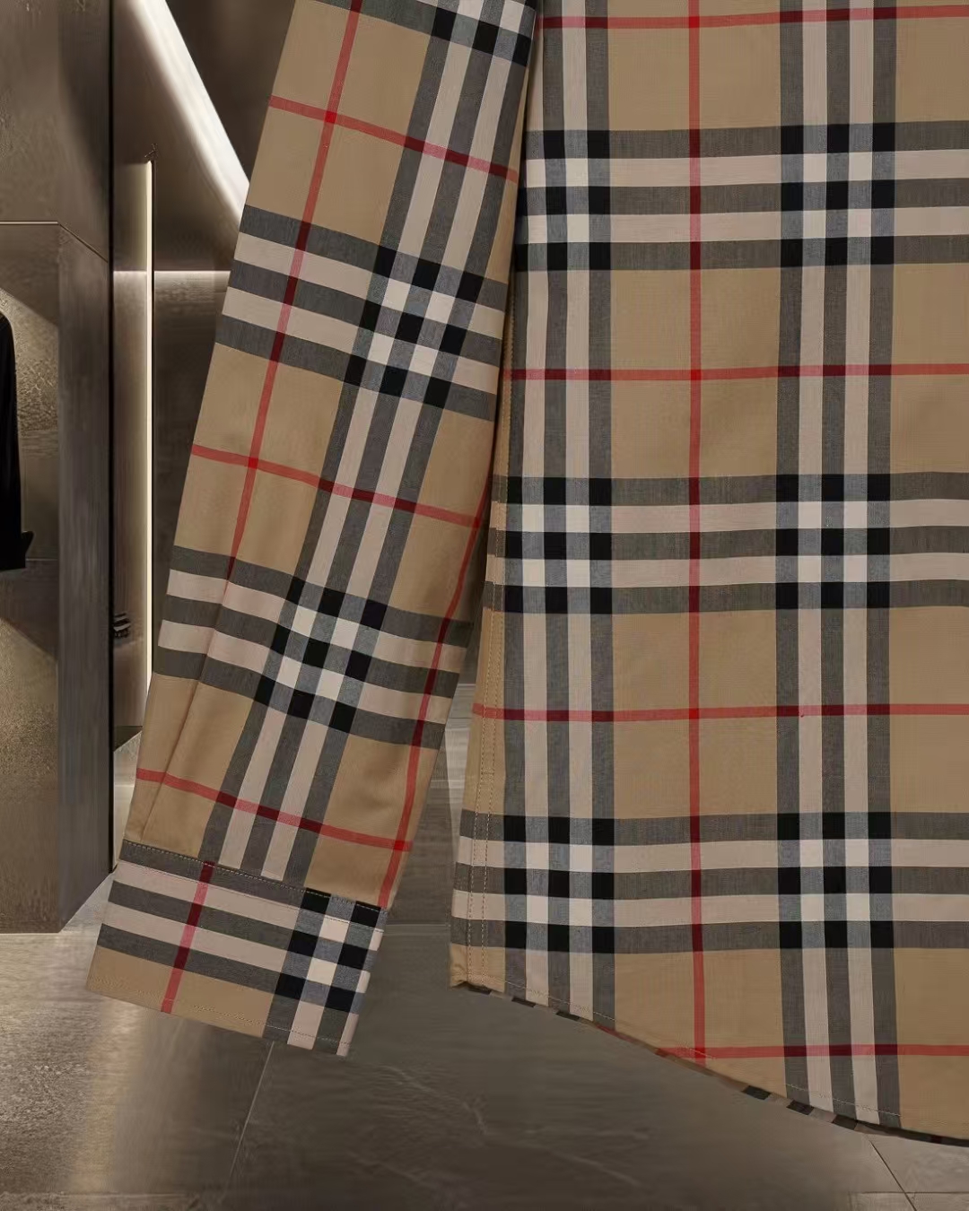 urberry Check Shirt with Label Appliqué Detail