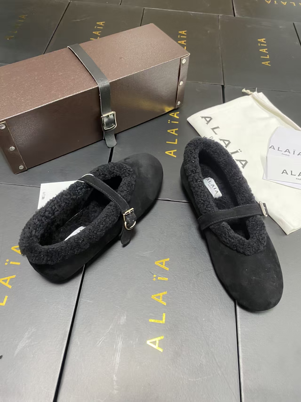 Alaïa Fall Winter New Arrival Black Wool Mary Jane Ballet Flats | Buckled Slip-Ons
