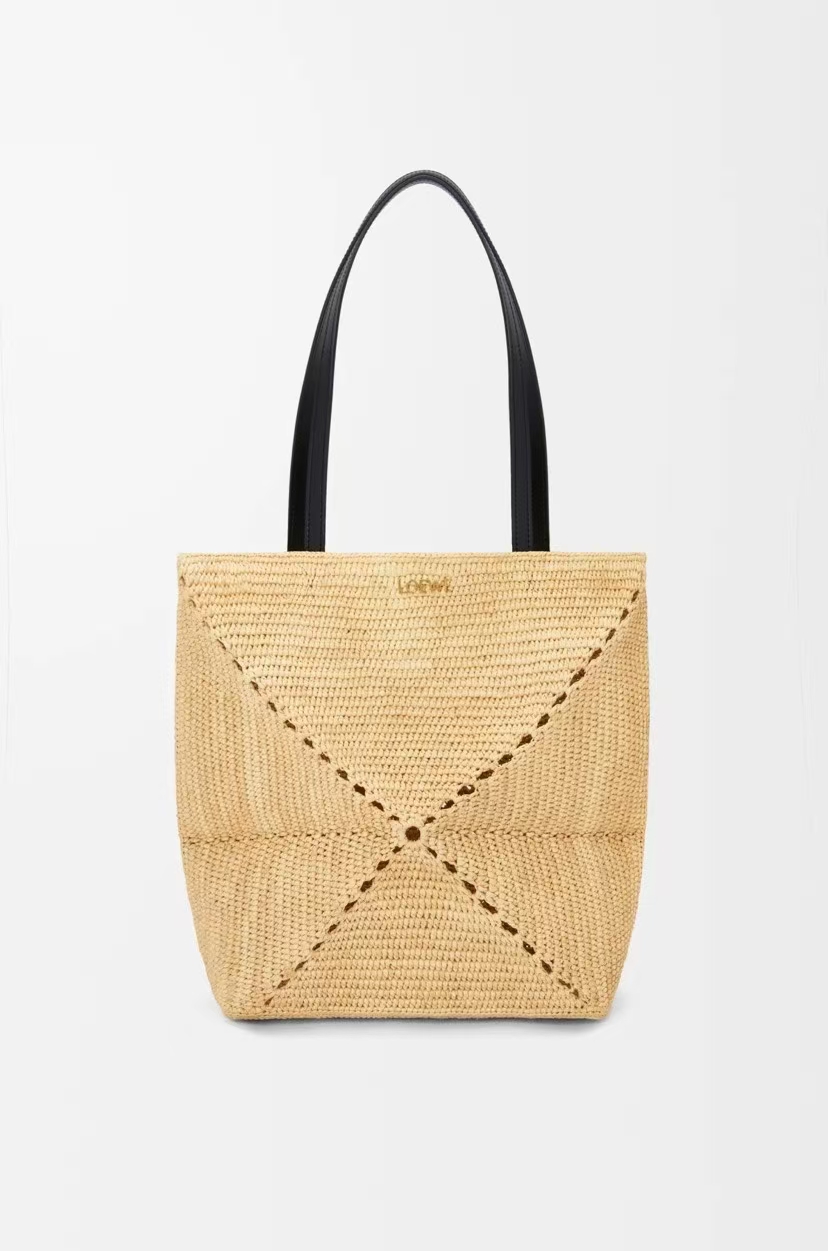 LOEWE Puzzle Fold Bag - Medium, Woven Natural Raffia & Foldable Design