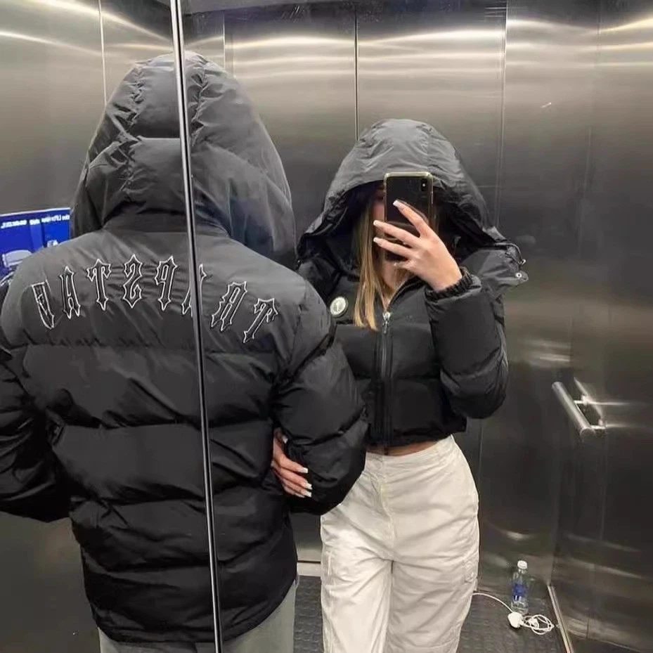 Trapstar Irongate Hooded Puffer Jacket Black