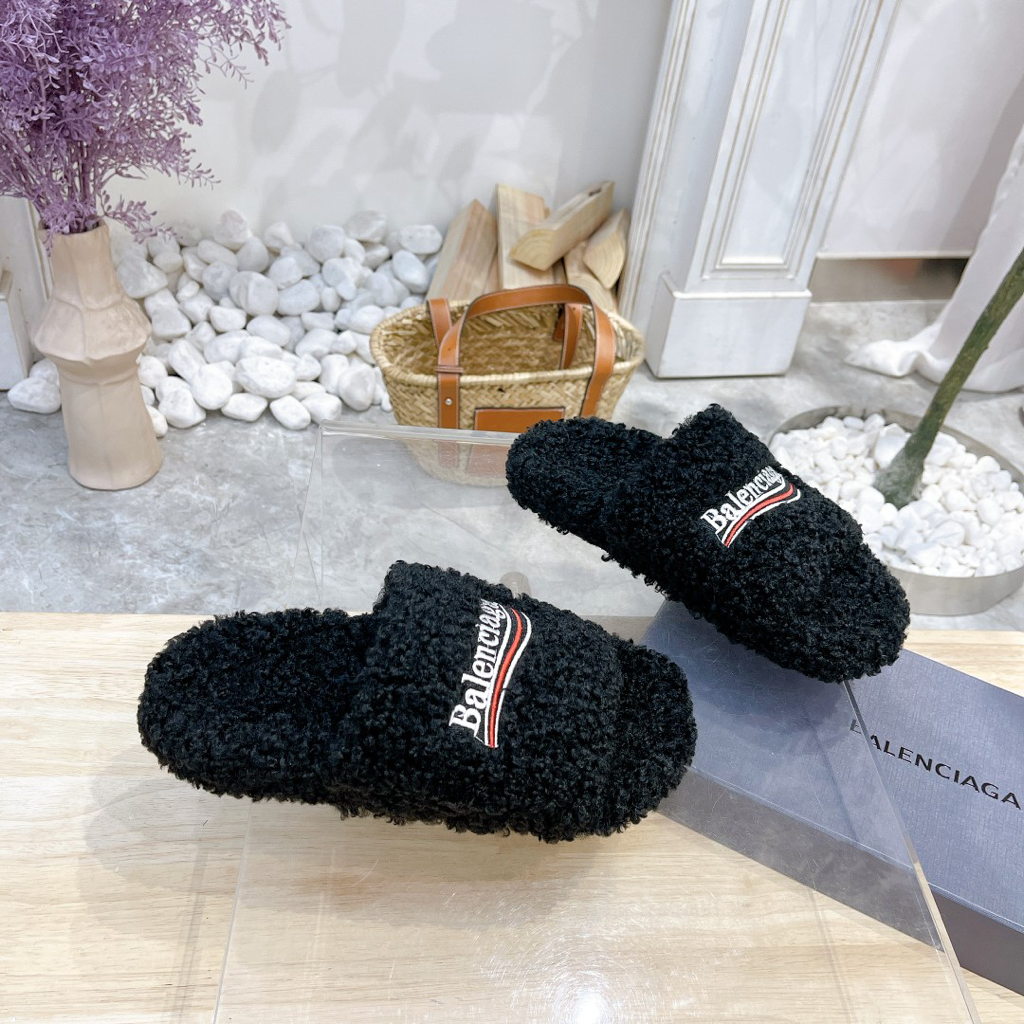 Women's Furry Open Mule in Black/white/red