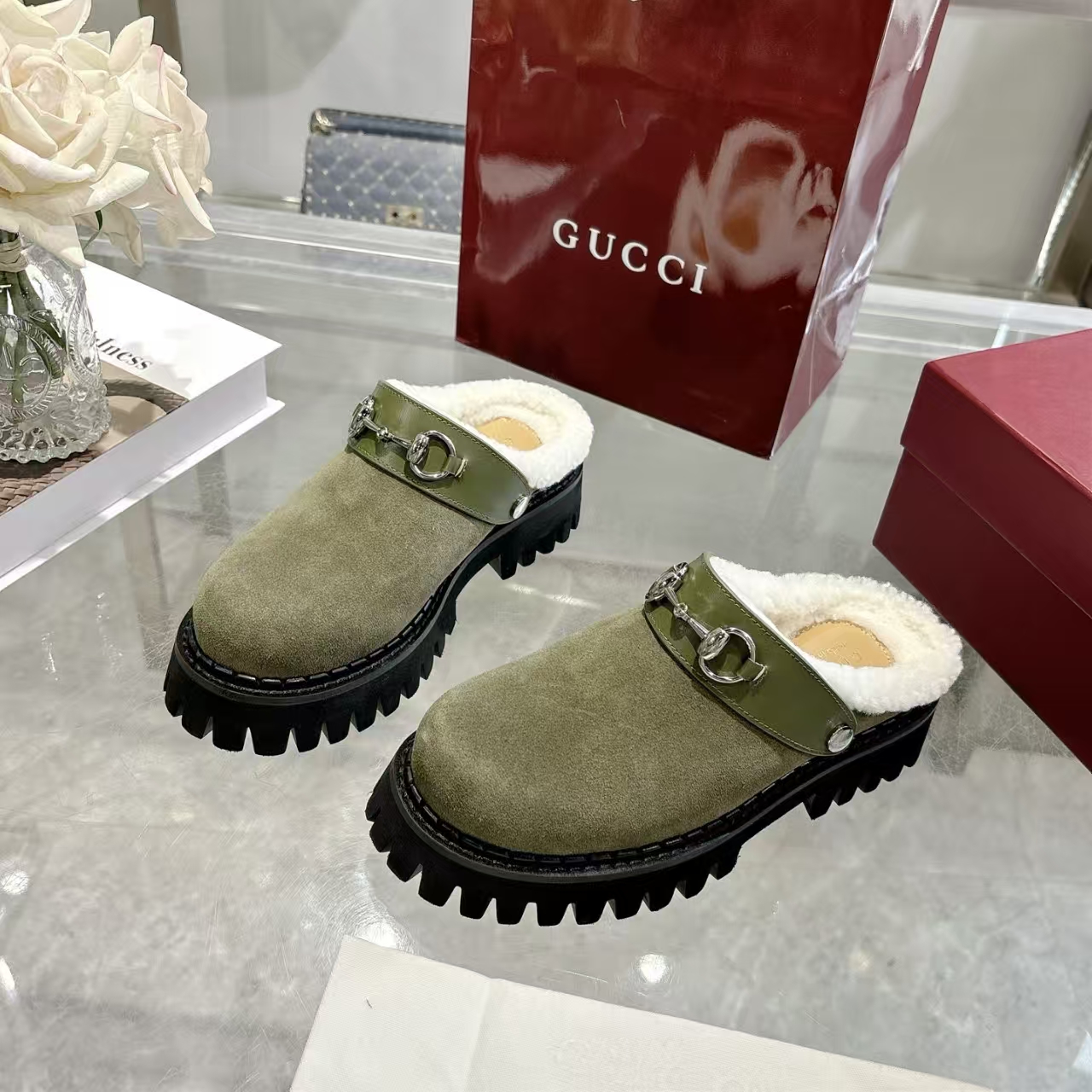 Gucci Horsebit Fall Winter New Arrival Women's Forest Green Shearling Mule | Slip-On Slipper