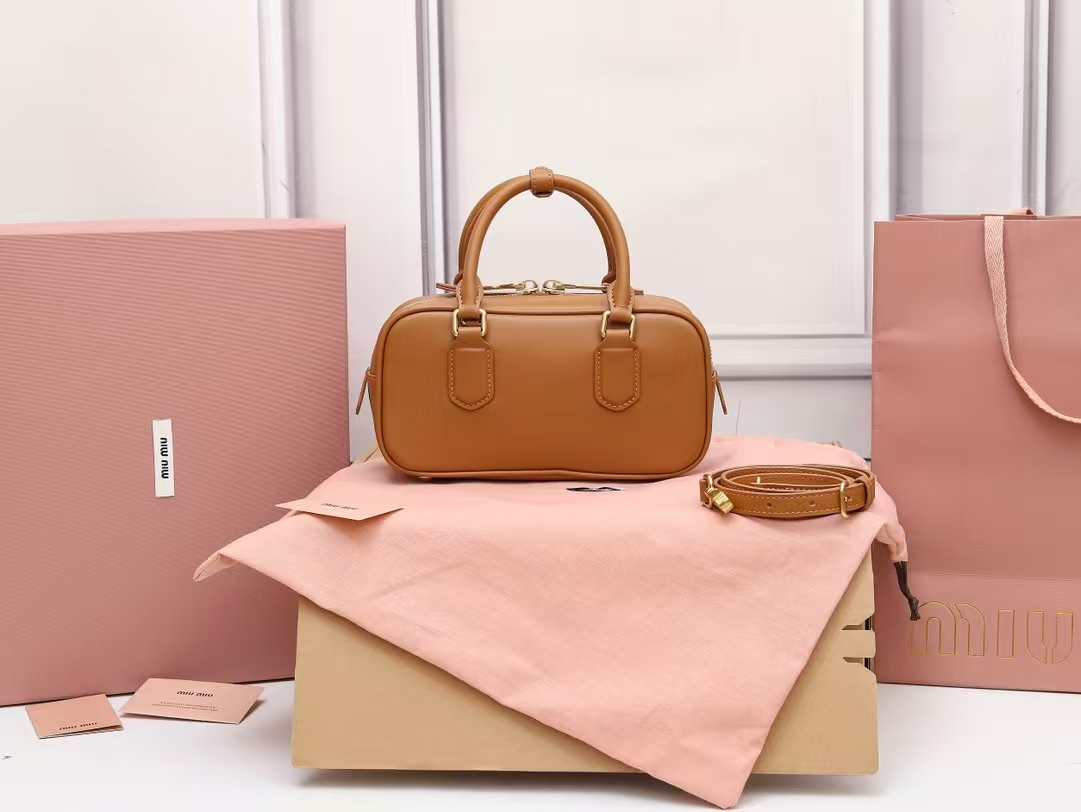 Arcadie Leather Bowling Bag