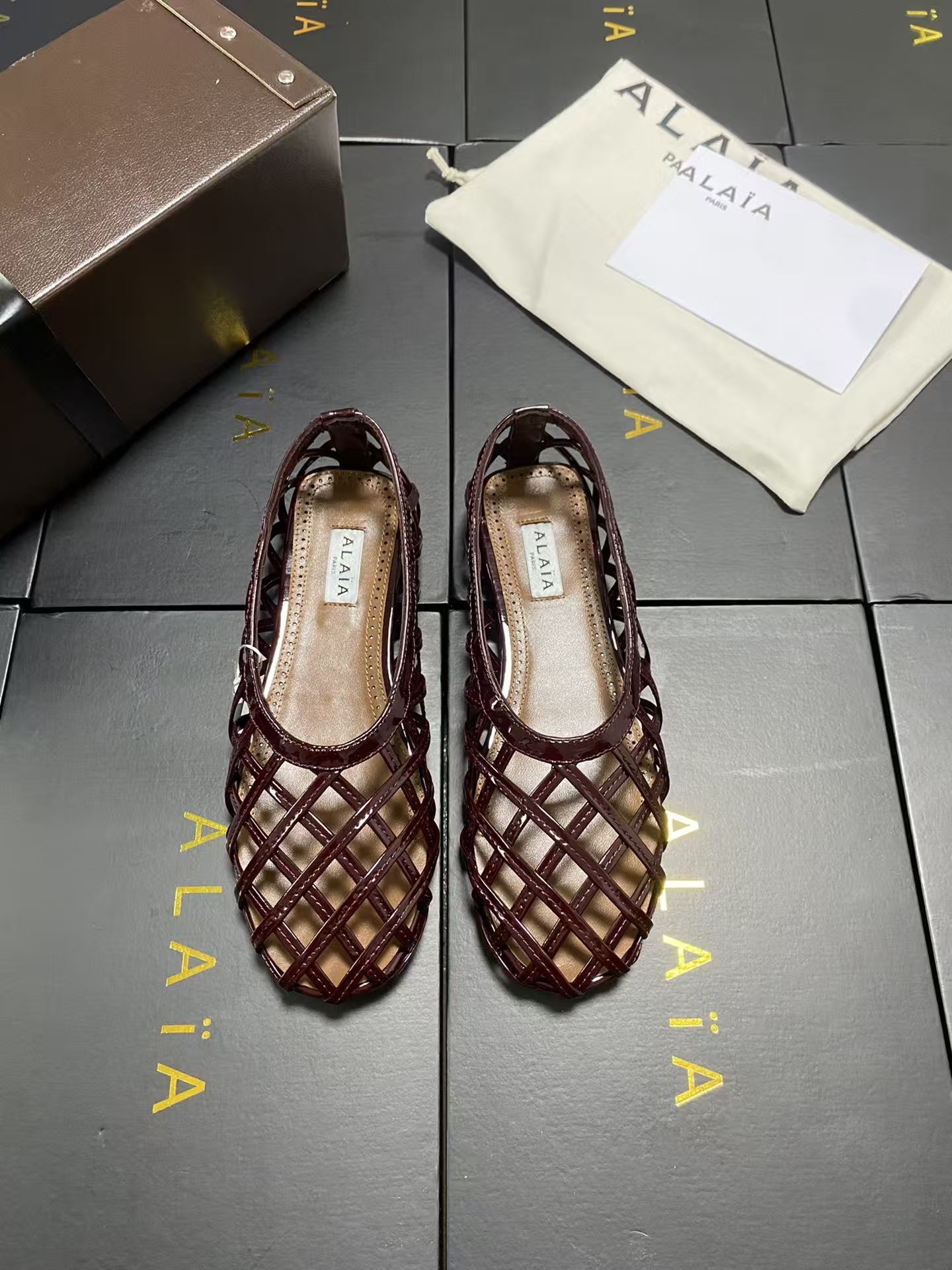 Alaïa Brown Smocked-Band Ballet Flats | Women's Leather Slip-On Shoes