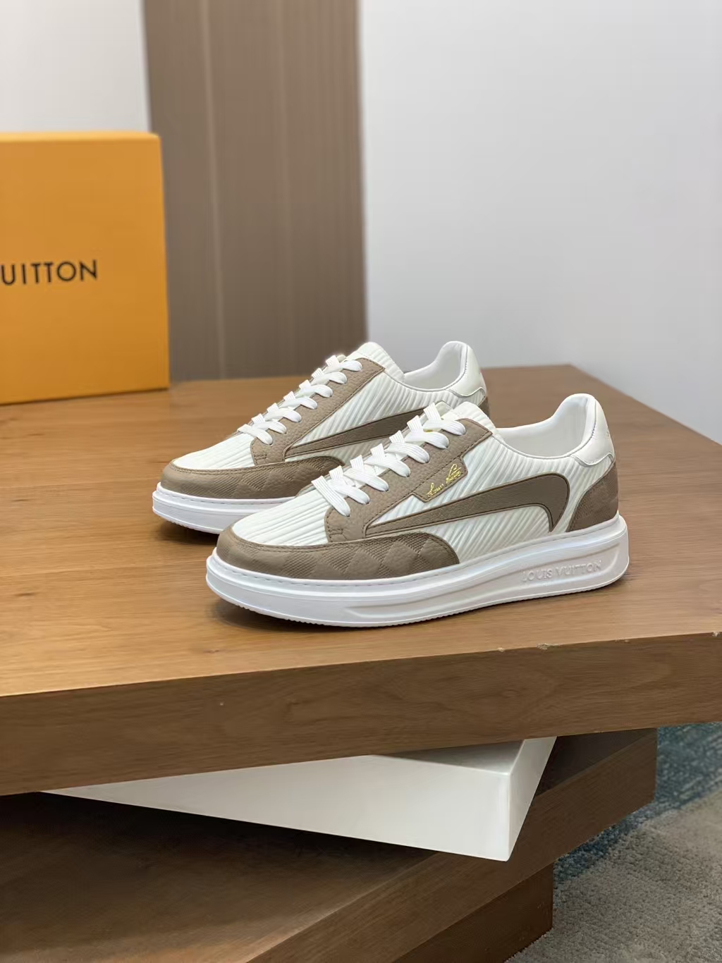 Louis Vuitton Monogram New Arrival Men's Premium White & Brown Casual Sneaker | Durable Comfort Sport Shoe
