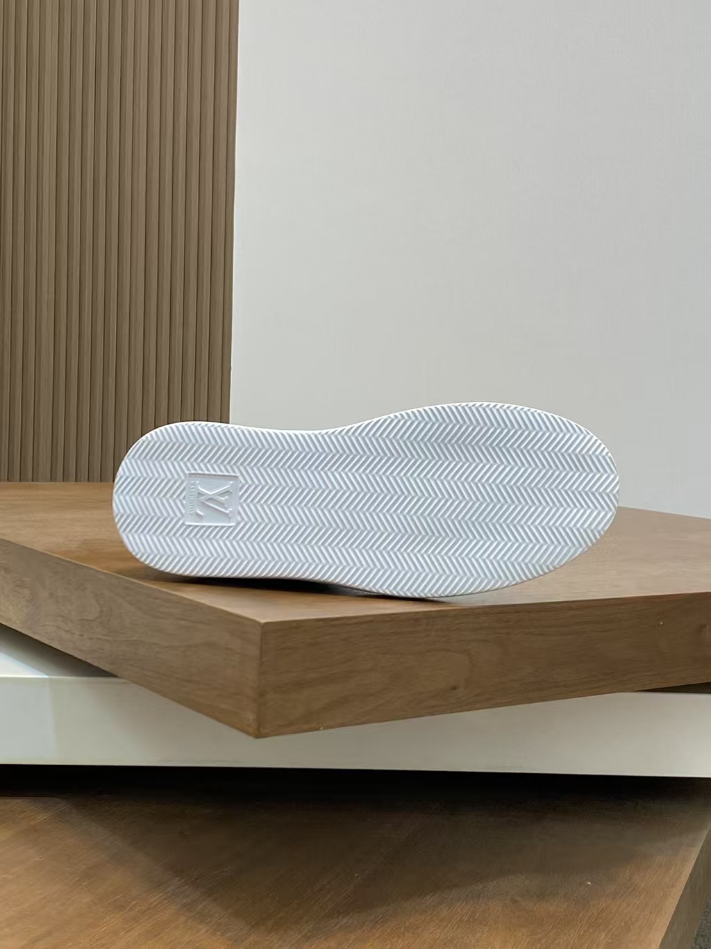 Louis Vuitton Monogram New Arrival Men's Premium Green Casual Sneaker | Durable Comfort Sport Shoe