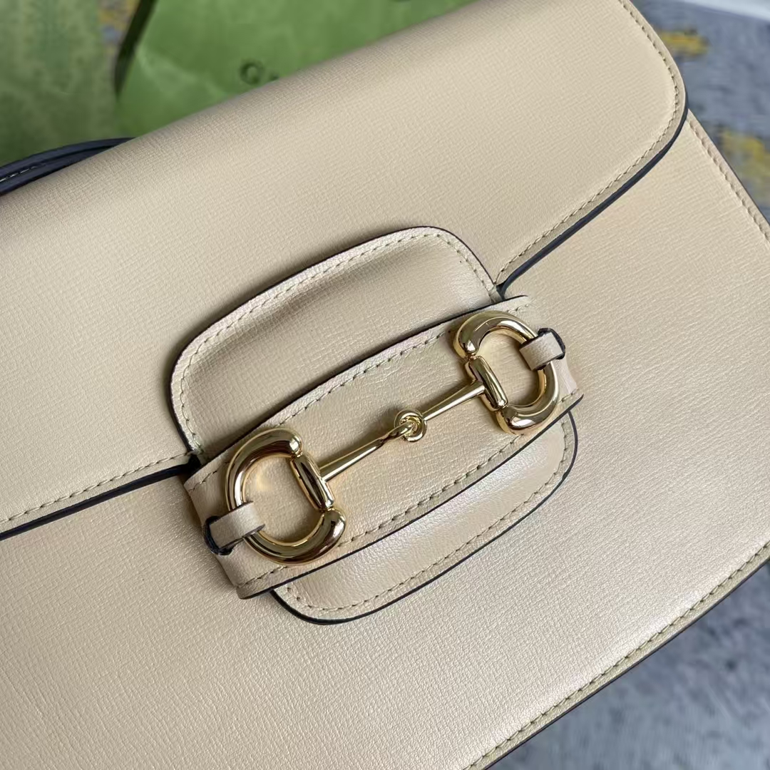 Gucci Horsebit 1955 Medium Shoulder Bag in Oatmeal | Calfskin Leather with Signature Horsebit