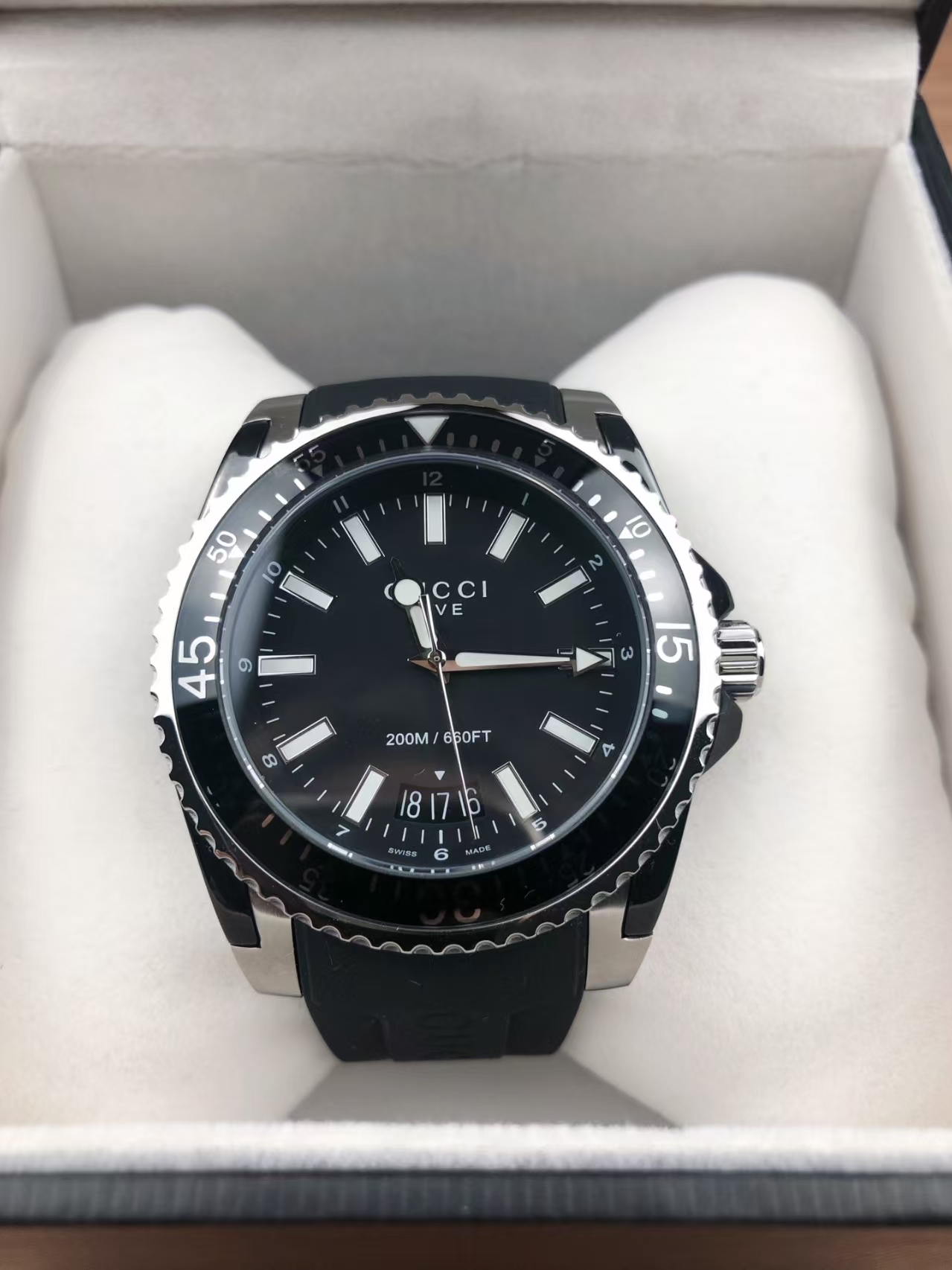 GUCCI Quartz Men's Watch