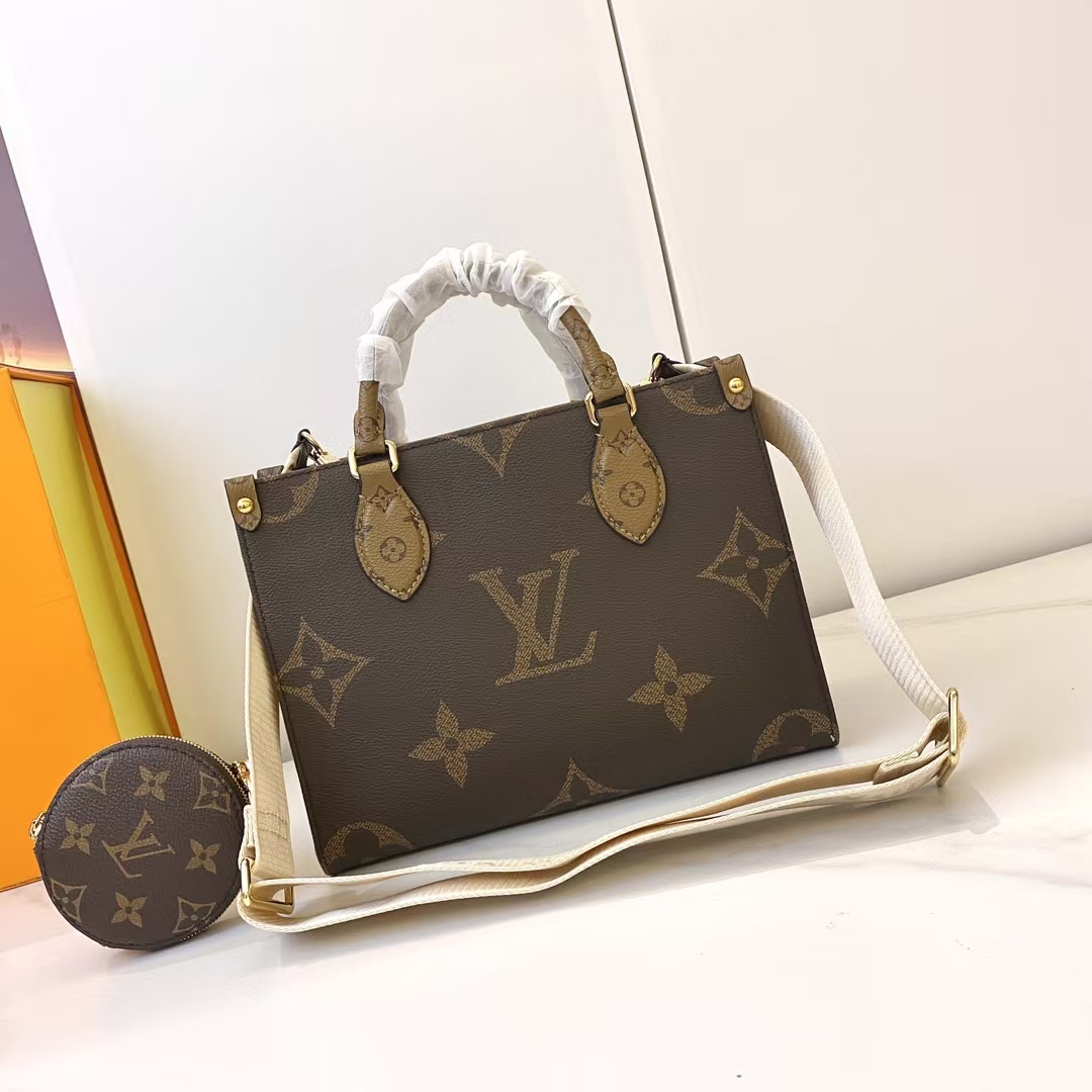 Louis Vuitton OnThego Tote