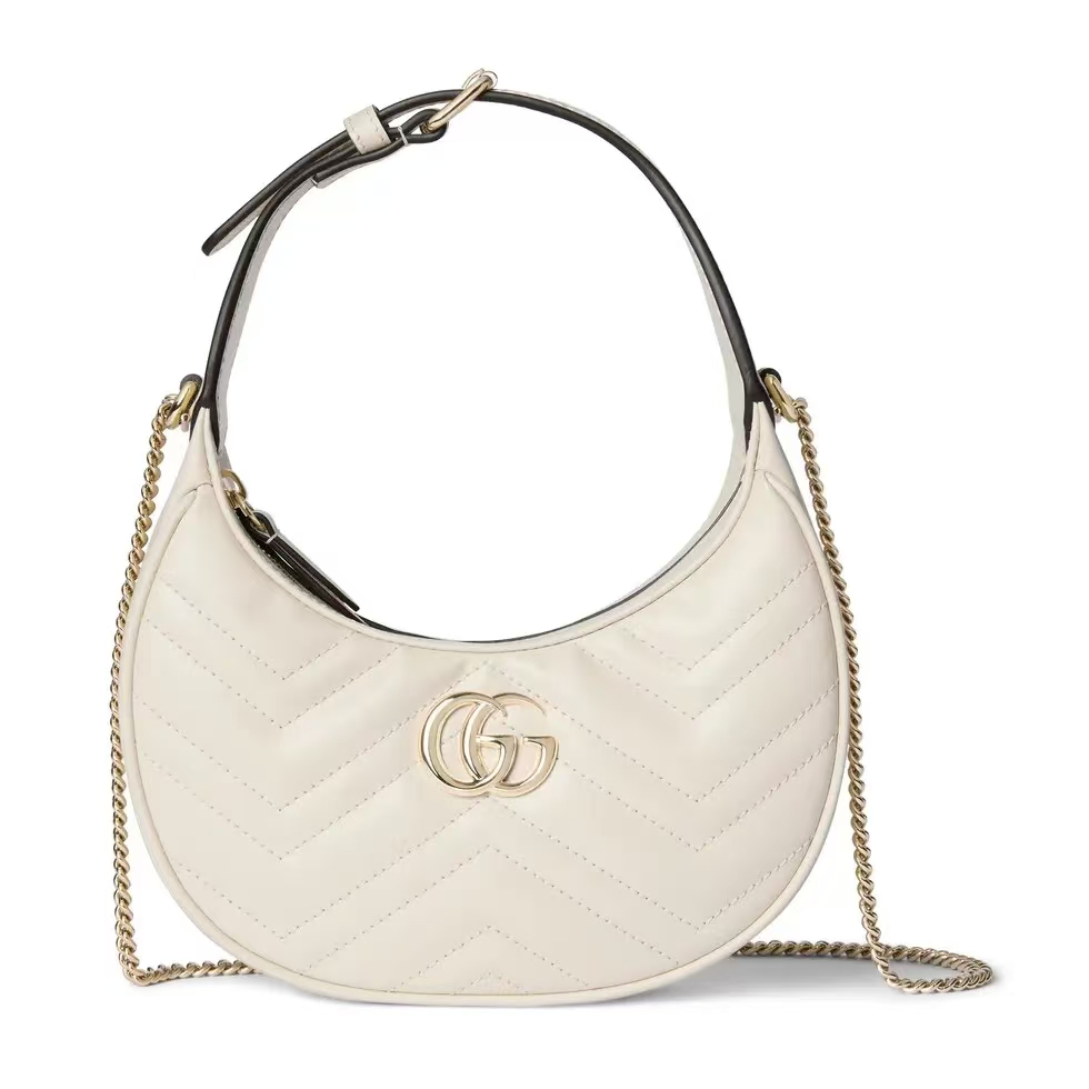 Gucci GG Marmont Small Shoulder Bag in White | Chevron-Quilted Leather with Chain Strap