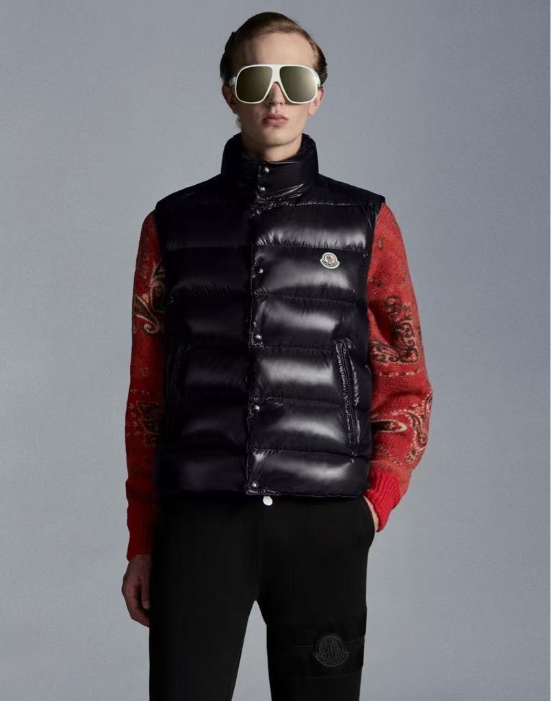 Badia Collection Sleeveless Puffer Vest for Women - Moncler