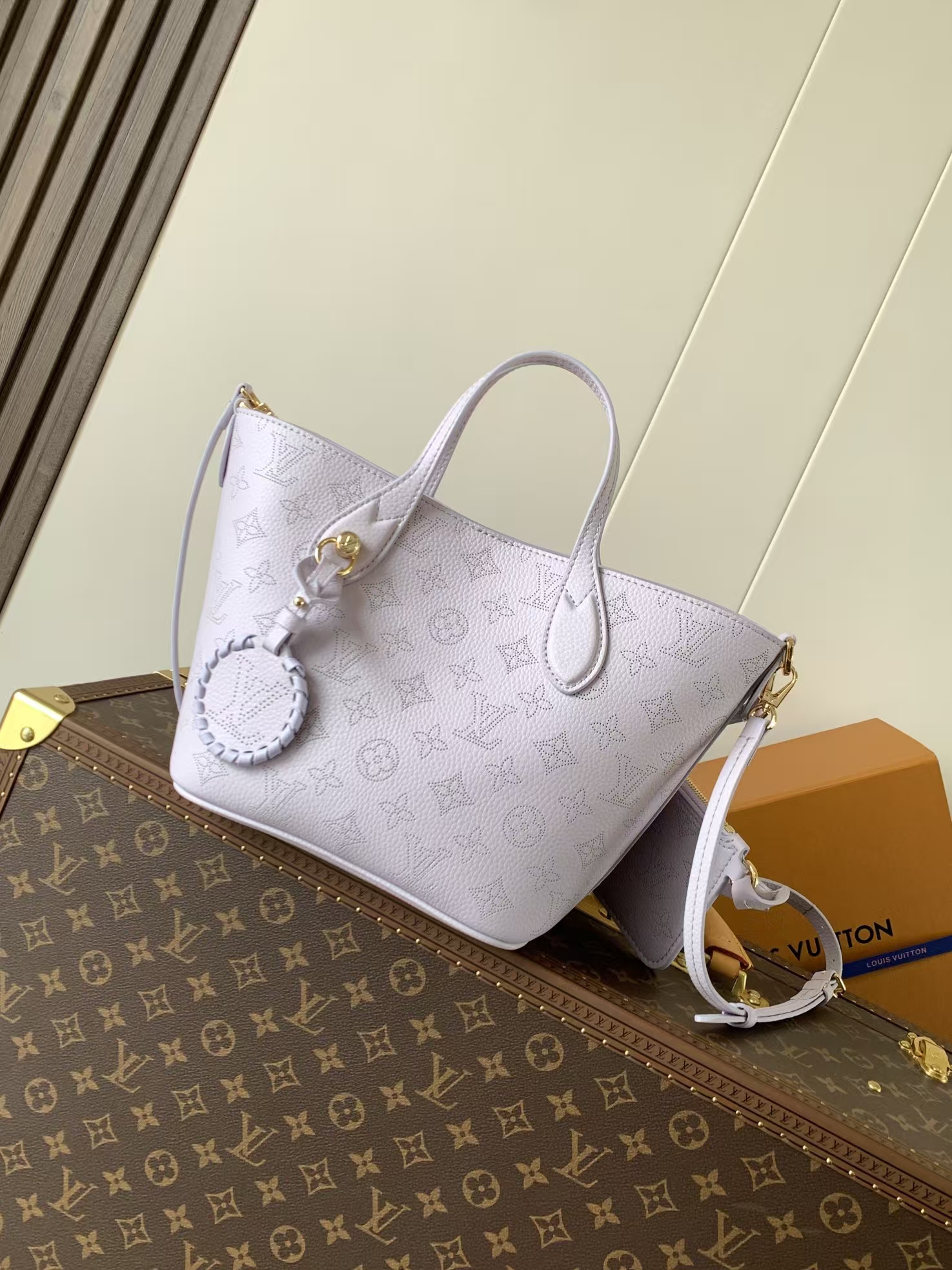 Louis Vuitton Blossom PM Handbag