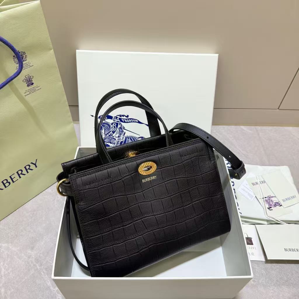 Mini Leather Tote for Everyday Elegance - BURBERRY Cotswolds