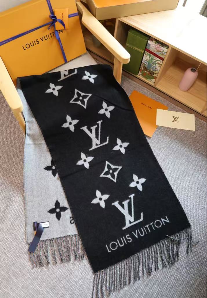 Two-Tone Luxury Cashmere Scarf - Louis Vuitton Iconic Collection