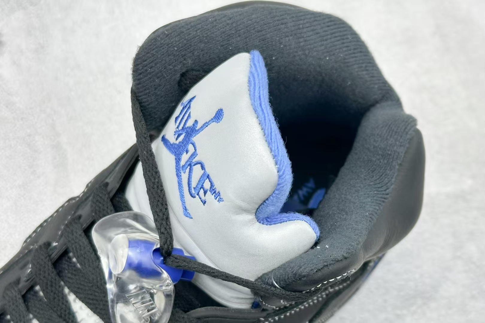 Air Jordan 5 Retro Black & Blue | Mid-Top Vintage Basketball Sneaker