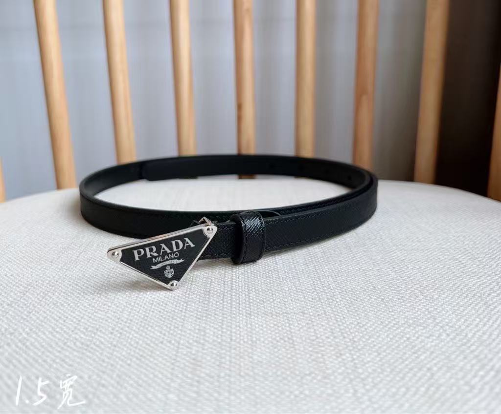 (Prada) Saffiano leather belt