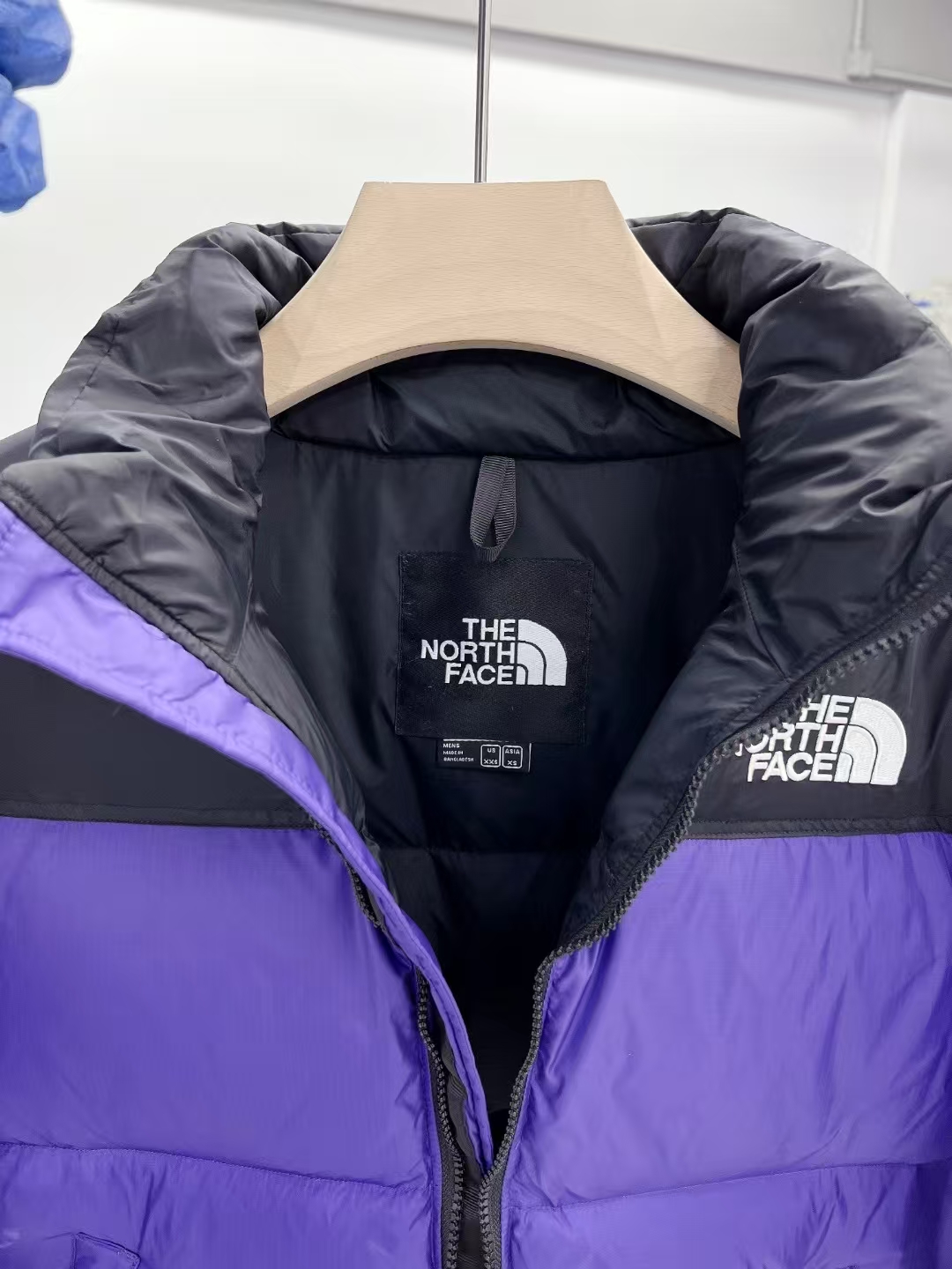 The North Face 1996 Nuptse Jacket Blue & Black | Classic Retro Puffer Down Coat