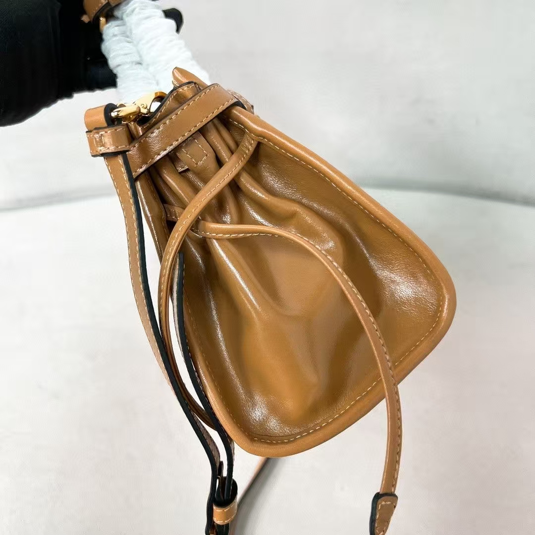 Prada Mauve Pink Medium Bonnie Leather Bag | Soft Elegant Hue & Geometric Design