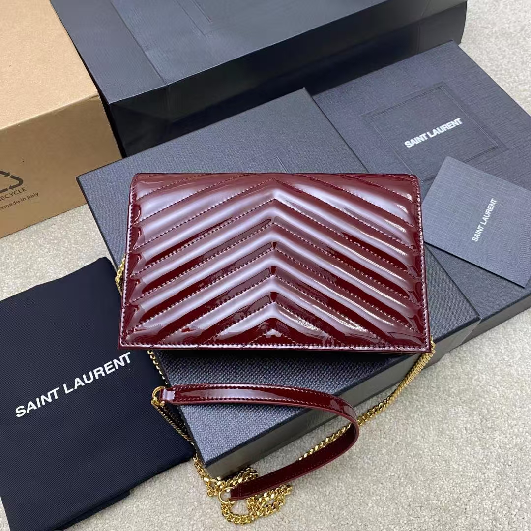 YSL CASSANDRE ENVELOPE Lambskin Chain Wallet