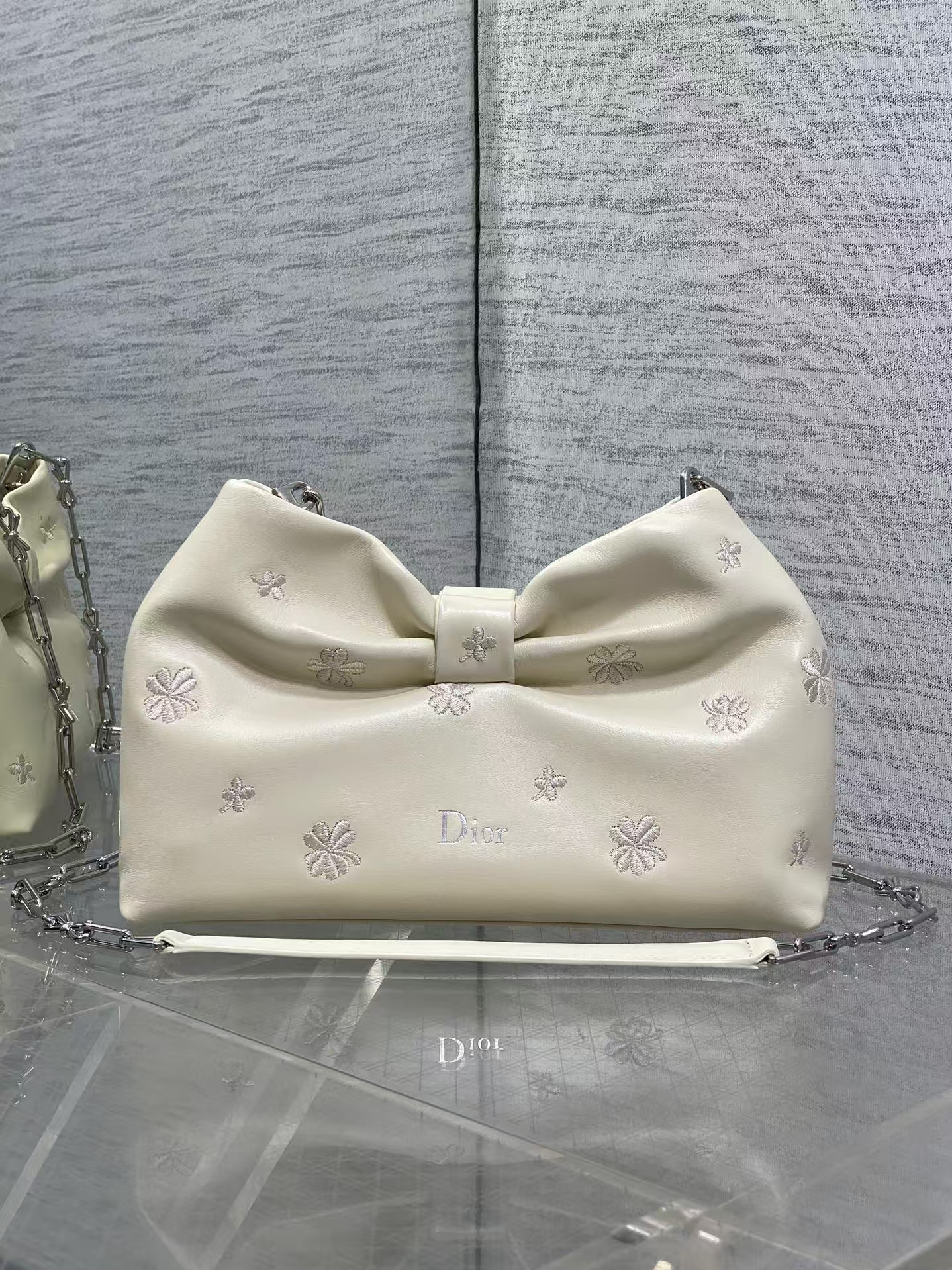 Dior Lambskin Bow Handbag – Spring/Summer 2026 Collection