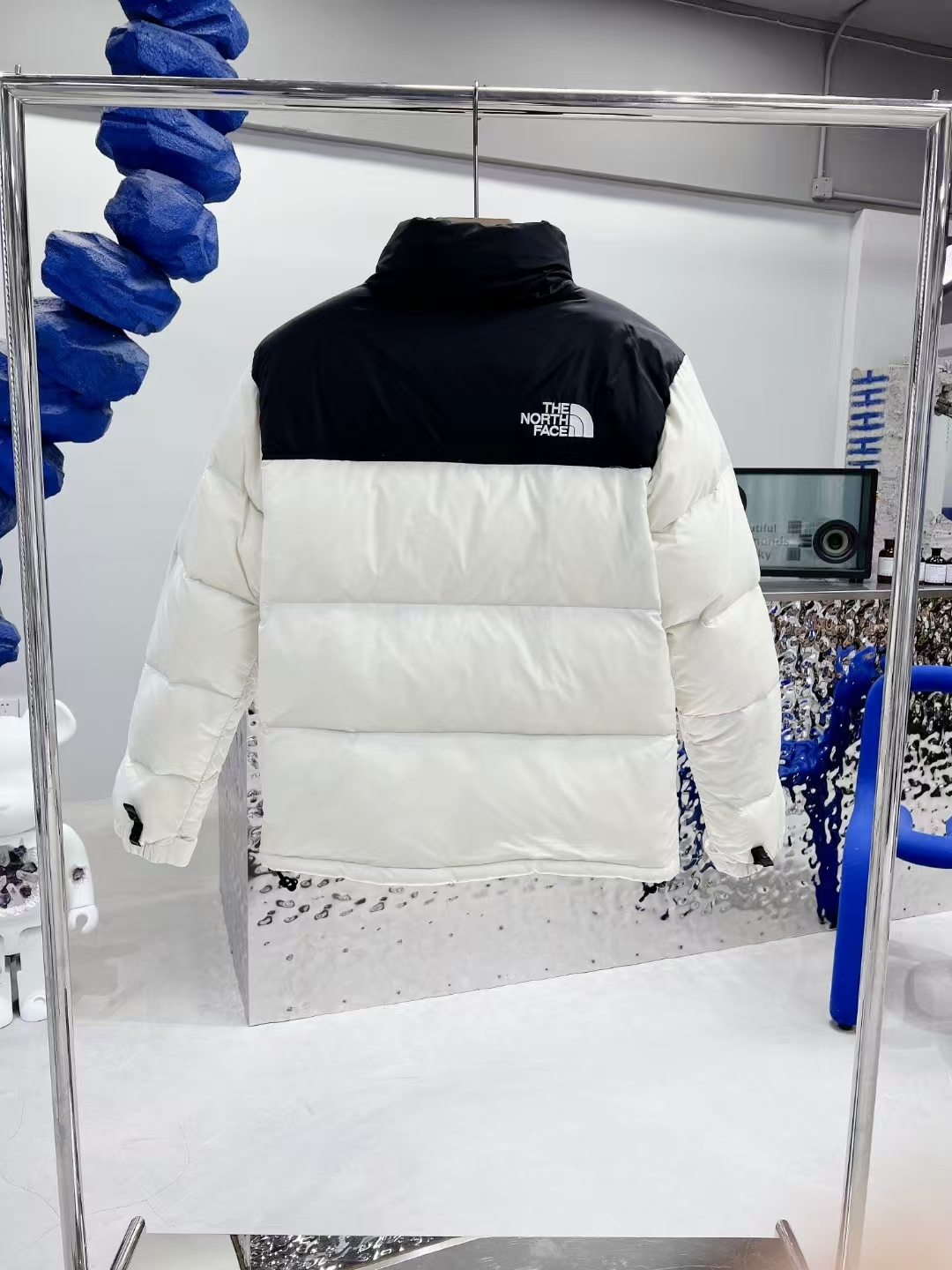The North Face 1996 Nuptse Jacket White & Black | Classic Retro Puffer Down Coat