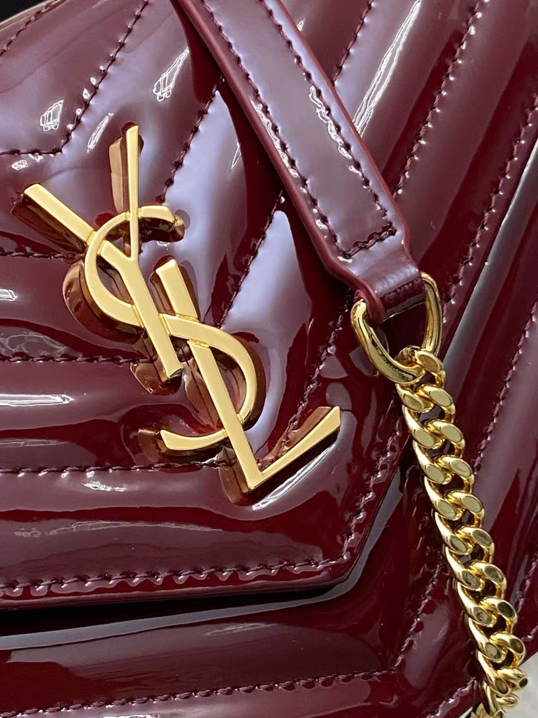 YSL CASSANDRE ENVELOPE Lambskin Chain Wallet