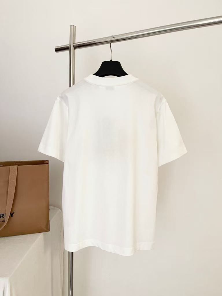 Burberry Iconic Equestrian Knight Emblem Tee - 100% Cotton Vintage-Inspired T-Shirt