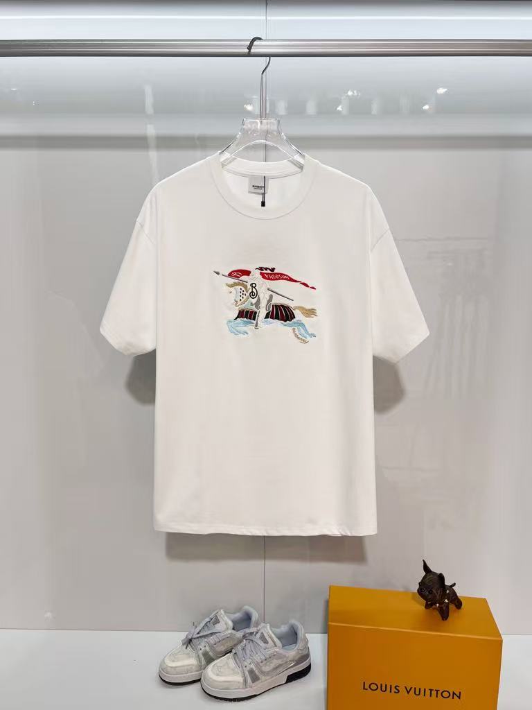 Burberry Crystal-Embellished Equestrian Knight Logo Cotton T-Shirt for Women - Short Sleeve Tee