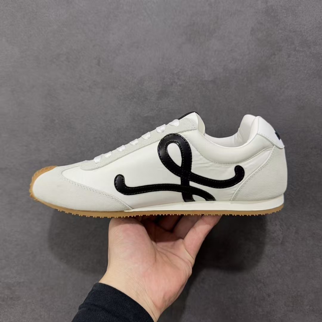 LOEWE Balletrunner White & Black | Leather Panel Casual Sneakers