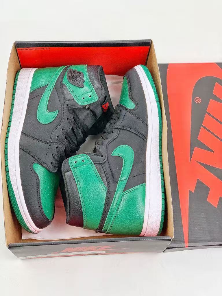 Air Jordan Air Jordan 1 Retro High OG 'Pine Green 2.0' 555088-030 Men's Shoes