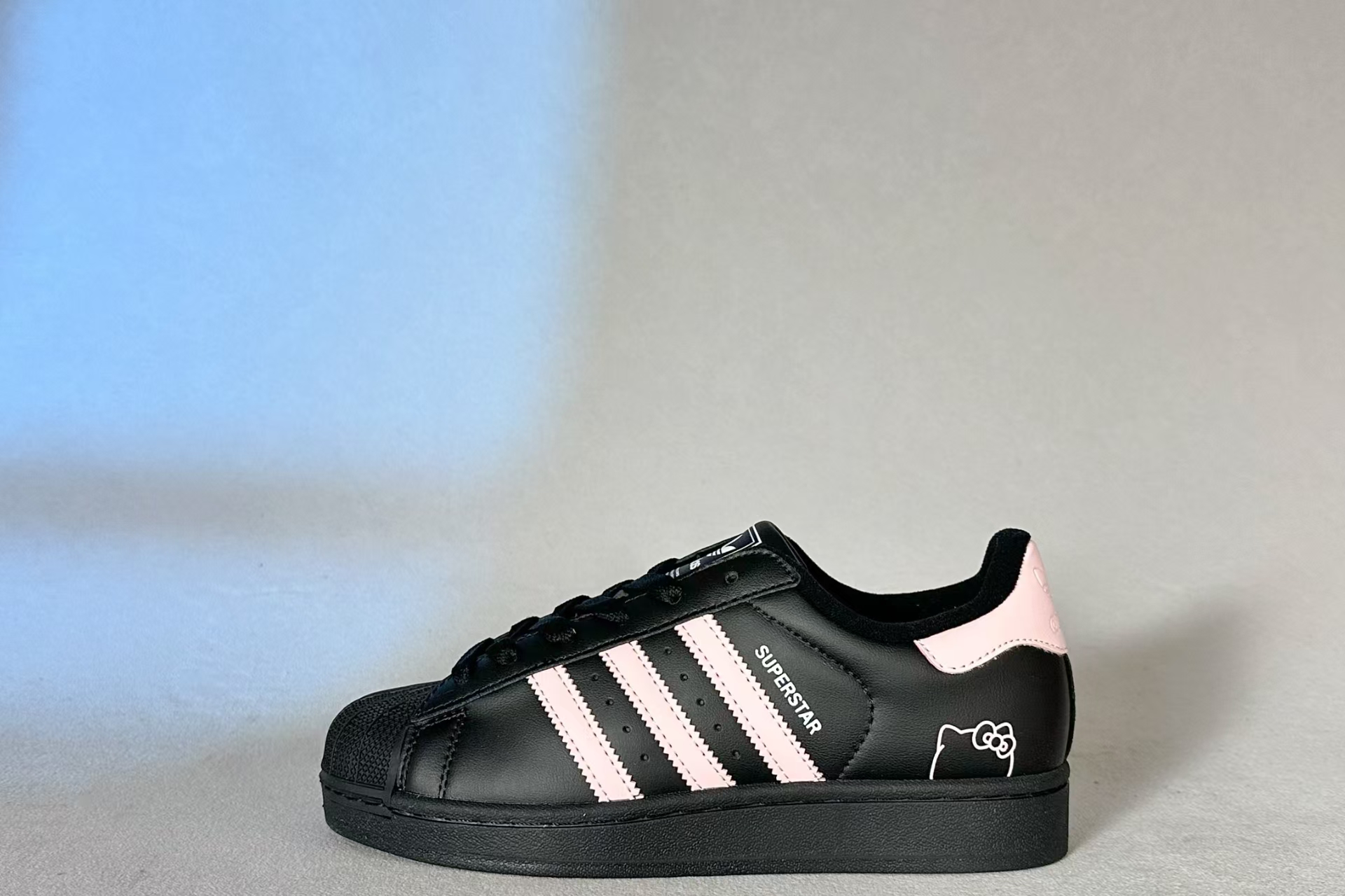 Adidas Originals Superstar Black & White | Low-Top Classic Casual Skate Sneakers