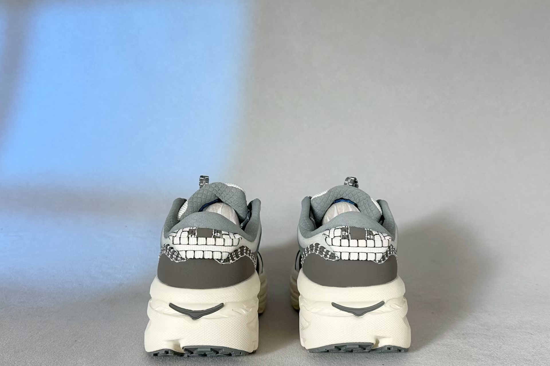 HOKA Bondi 8 White & Brown | Retro Comfort Anti-Slip Low-Top Running Shoes