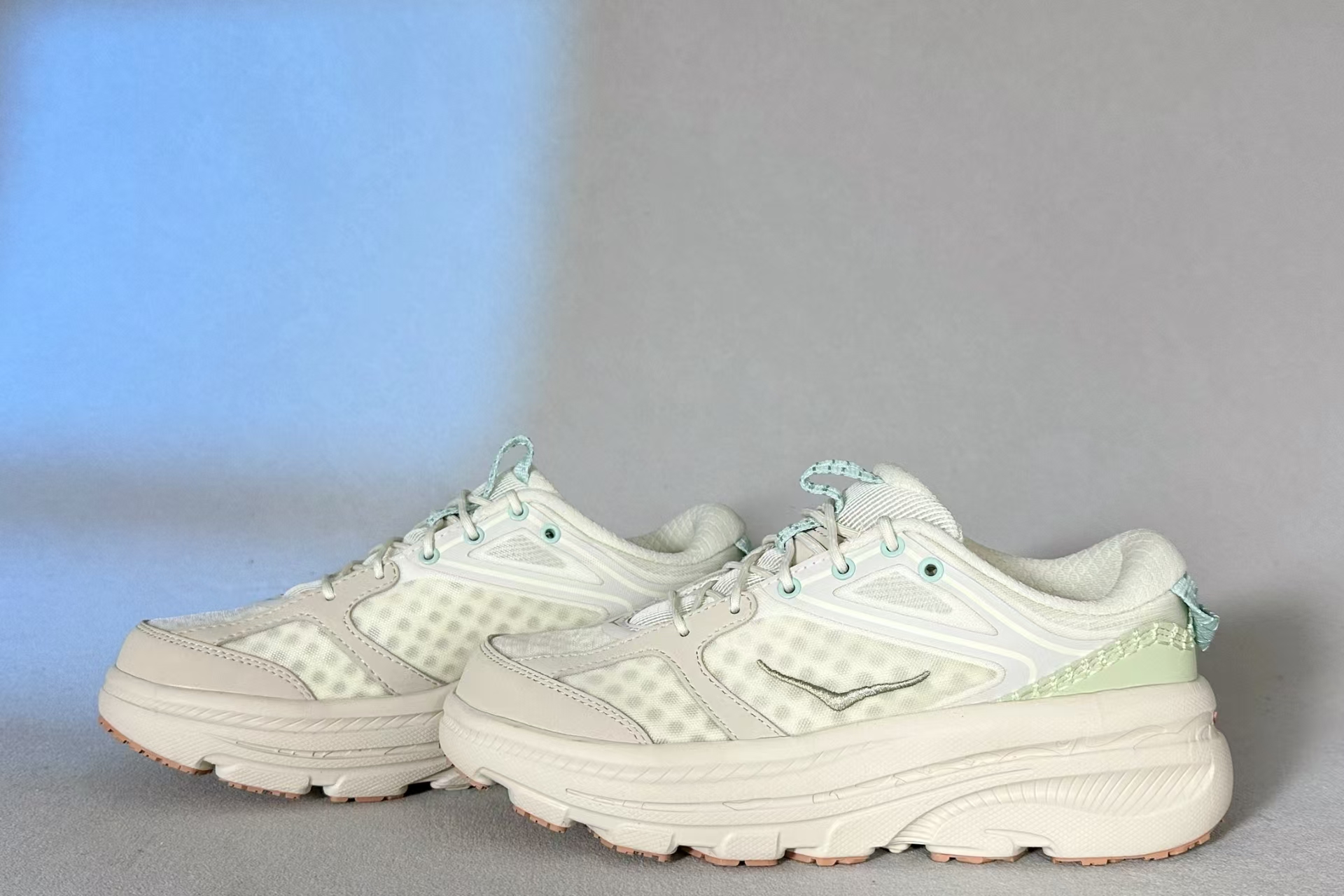 HOKA Bondi 8 Beige | Retro Comfort Anti-Slip Low-Top Running Shoes