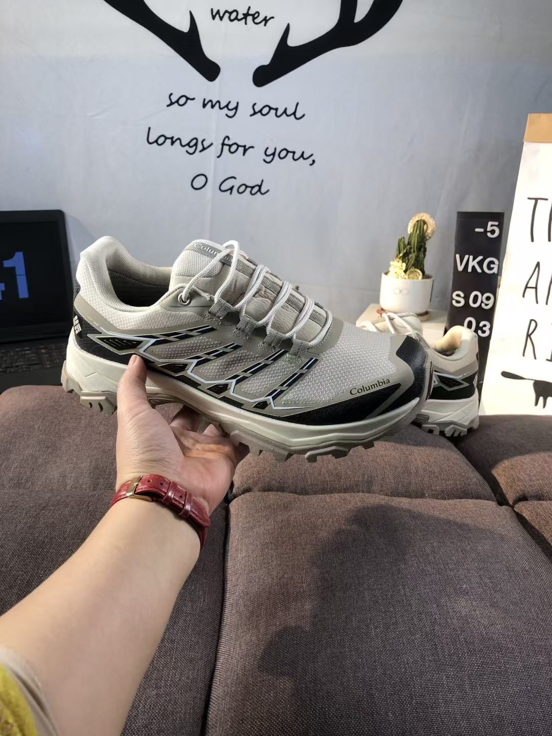 Columbia Men's Hiking Shoes Black & Olive Green | Casual Outdoor Trail Walking Shoes