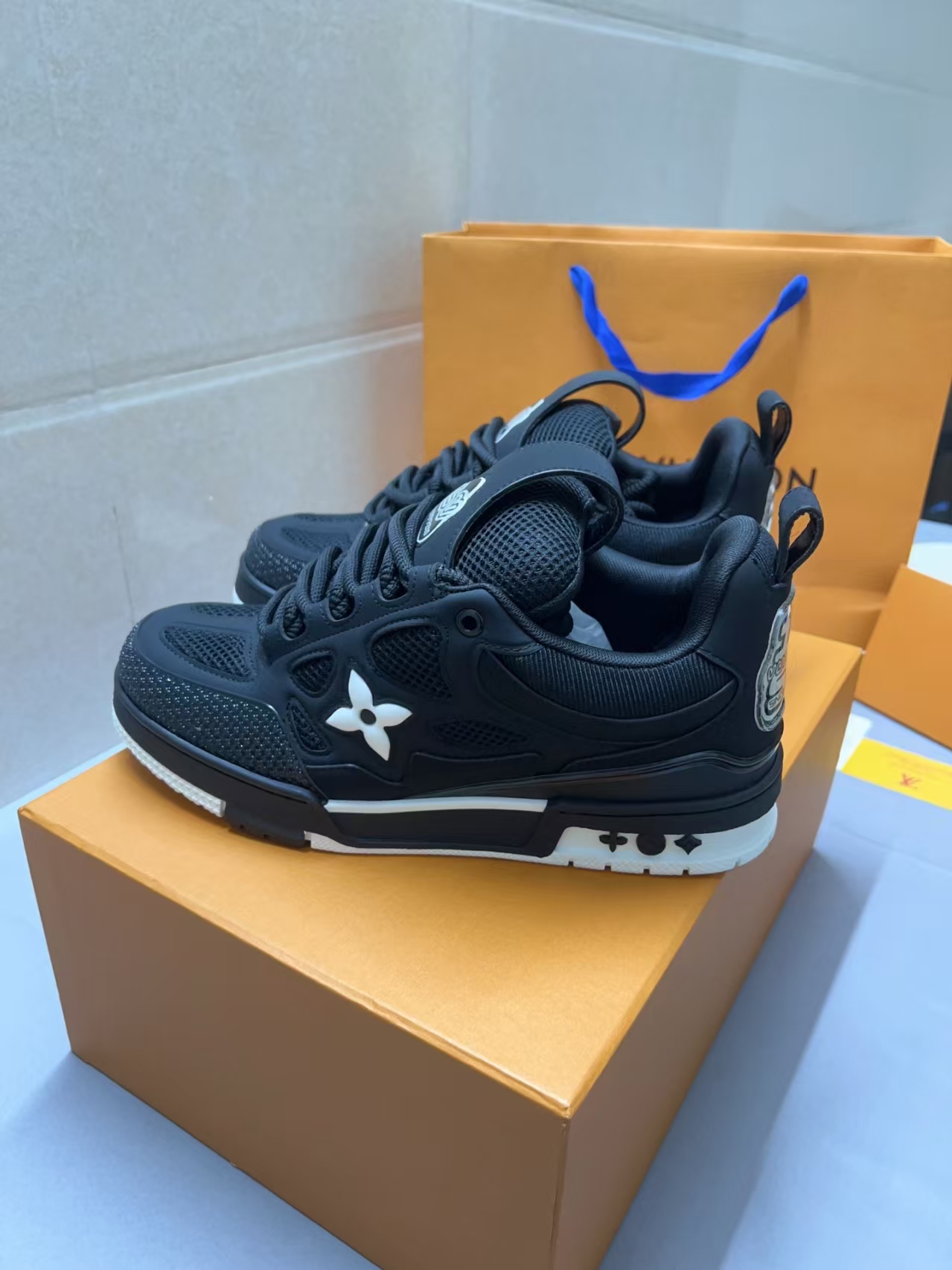 LOUIS VUITTON Monogram Floral Side Accent in White & Vintage Blue | Leather & Embroidery Collection