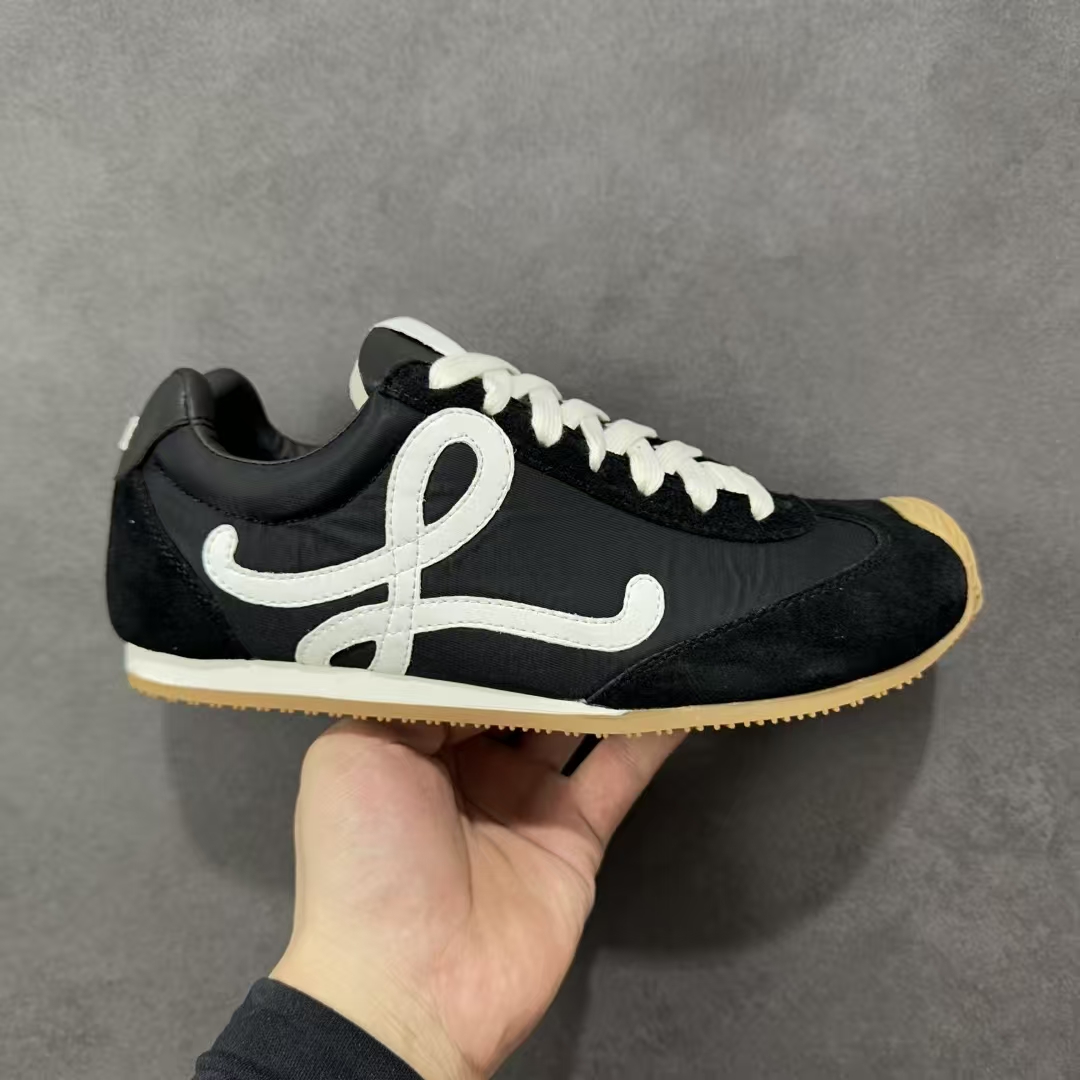 LOEWE Balletrunner Black & White | Leather Panel Casual Sneakers