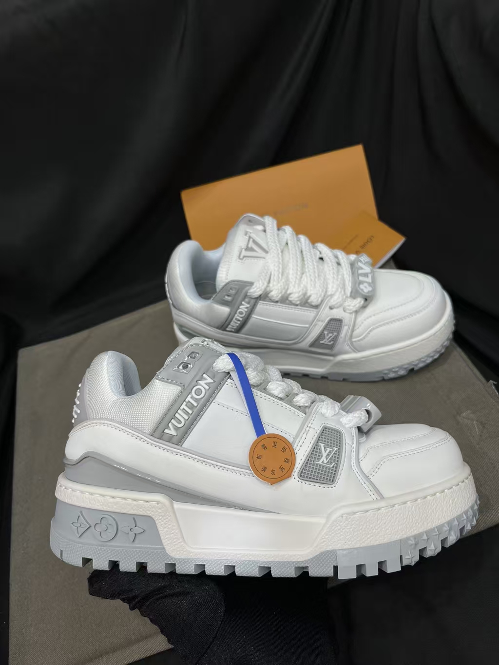 LOUIS VUITTON Trainer White & Grey | Chunky Bread Shoe