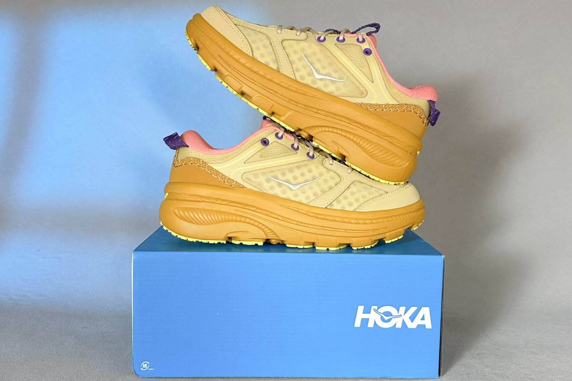HOKA Bondi 8 Yellow | Retro Comfort Anti-Slip Low-Top Running Shoes