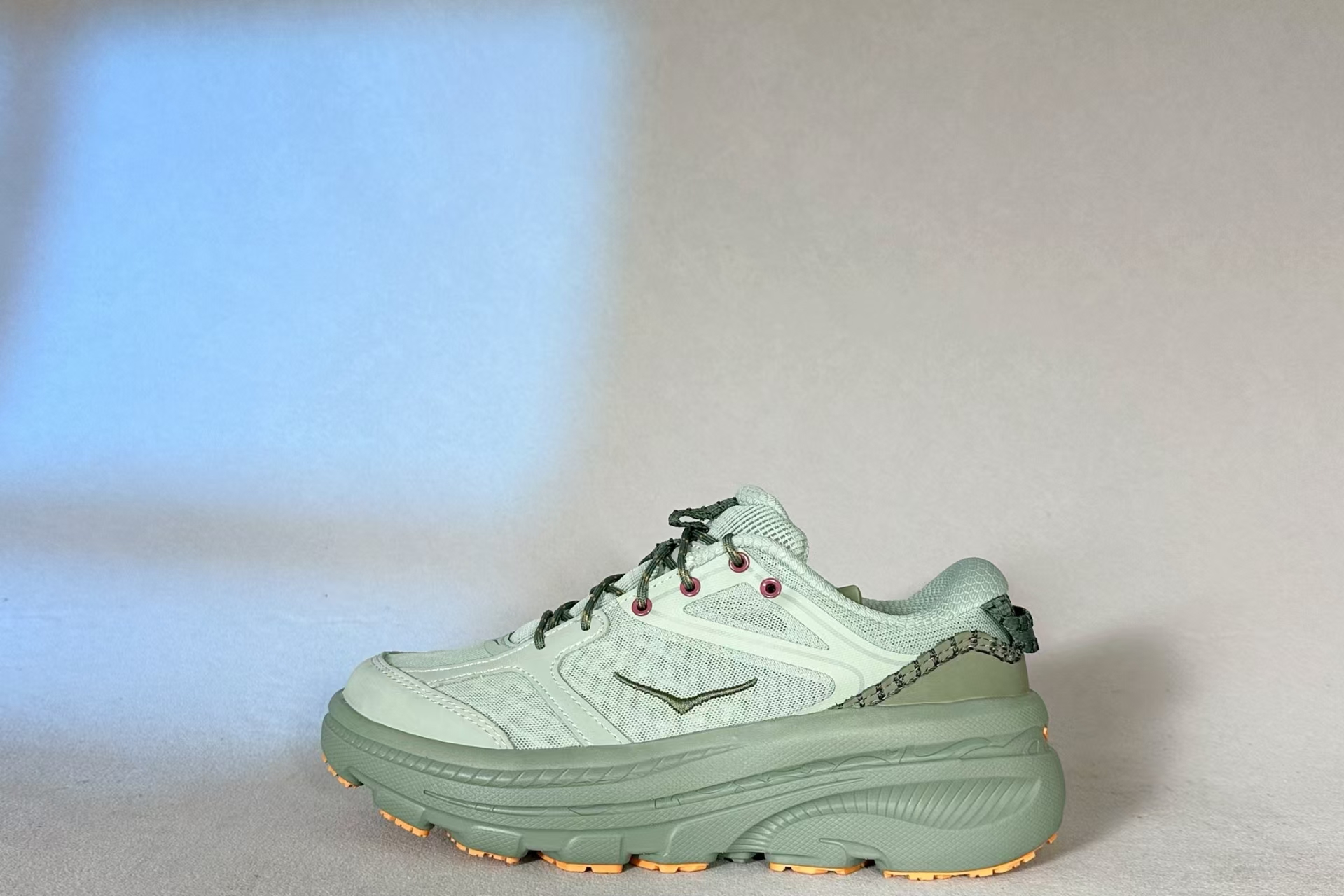 HOKA Bondi 8 Mint Green & Beige | Retro Comfort Anti-Slip Low-Top Running Shoes