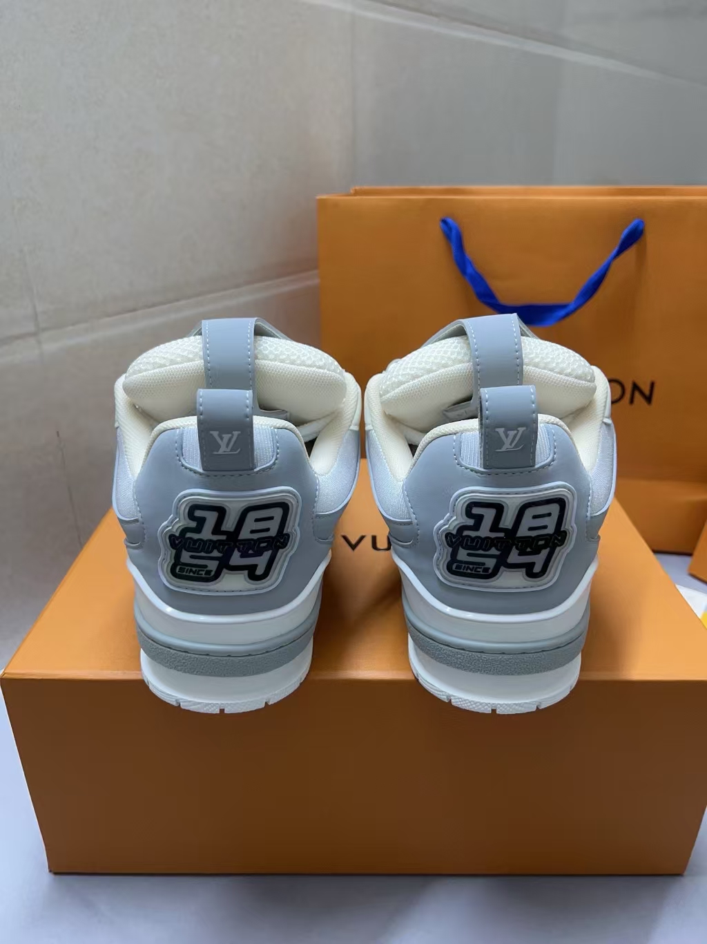 LOUIS VUITTON Monogram Floral Side Accent in White & Light Blue | Leather & Embroidery Collection