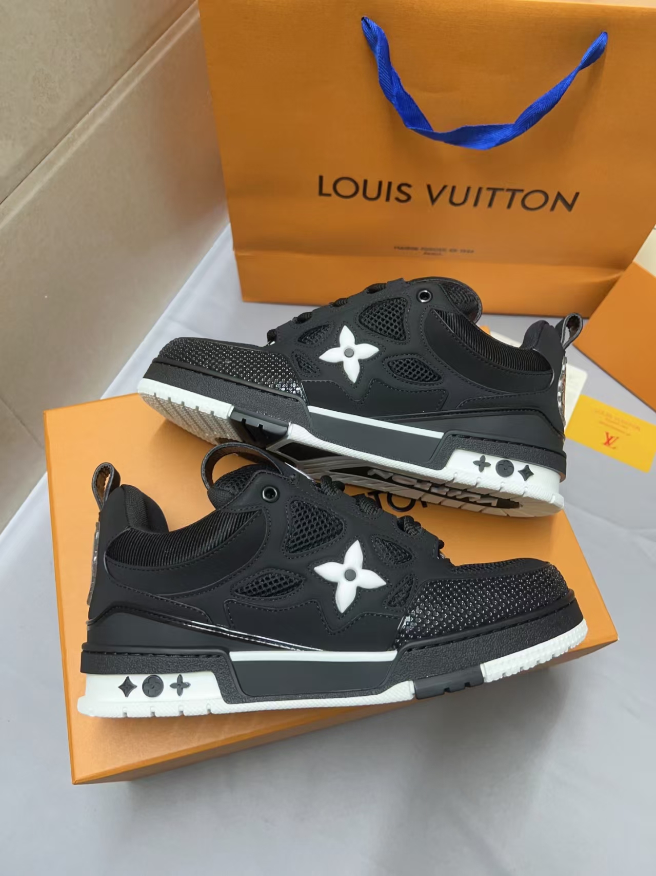 LOUIS VUITTON Monogram Floral Side Accent in White & Vintage Blue | Leather & Embroidery Collection