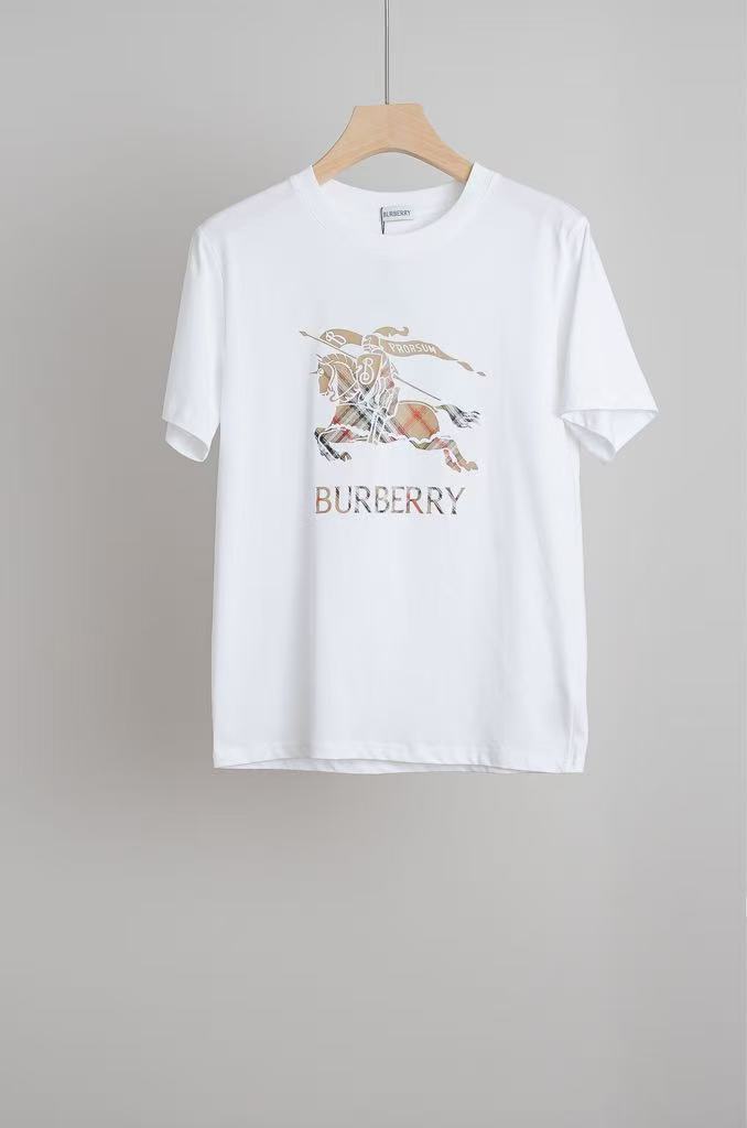Burberry Ombré Gradient Equestrian Knight Logo Cotton T-Shirt - Short Sleeve Crewneck Tee