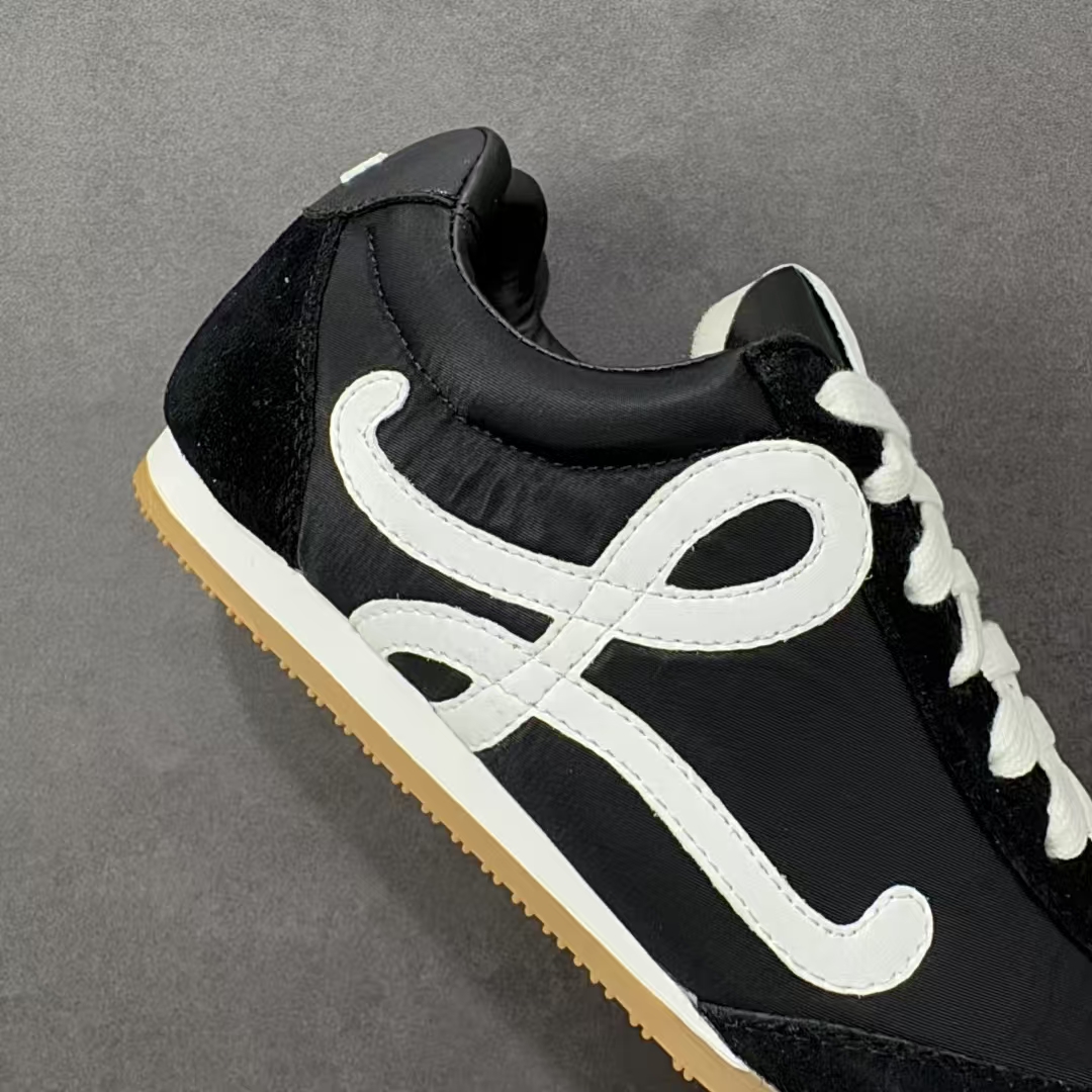 LOEWE Balletrunner Black & White | Leather Panel Casual Sneakers