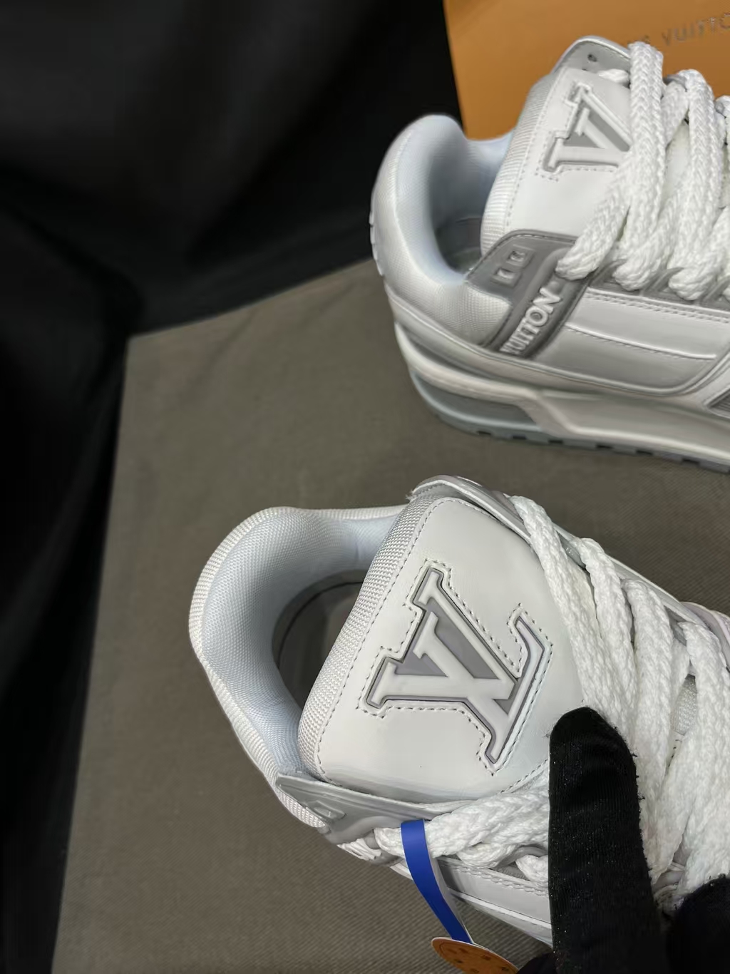 LOUIS VUITTON Trainer White & Grey | Chunky Bread Shoe