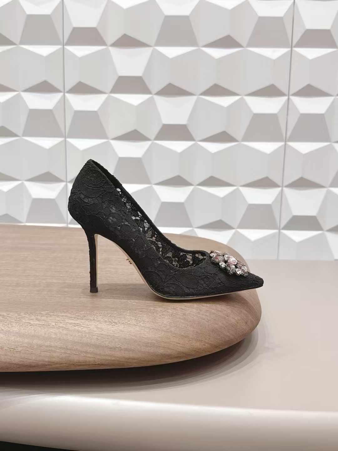 Dolce & Gabbana 9.5cm Black Pointed-Toe Crystal Buckle Lace High Heel Pump