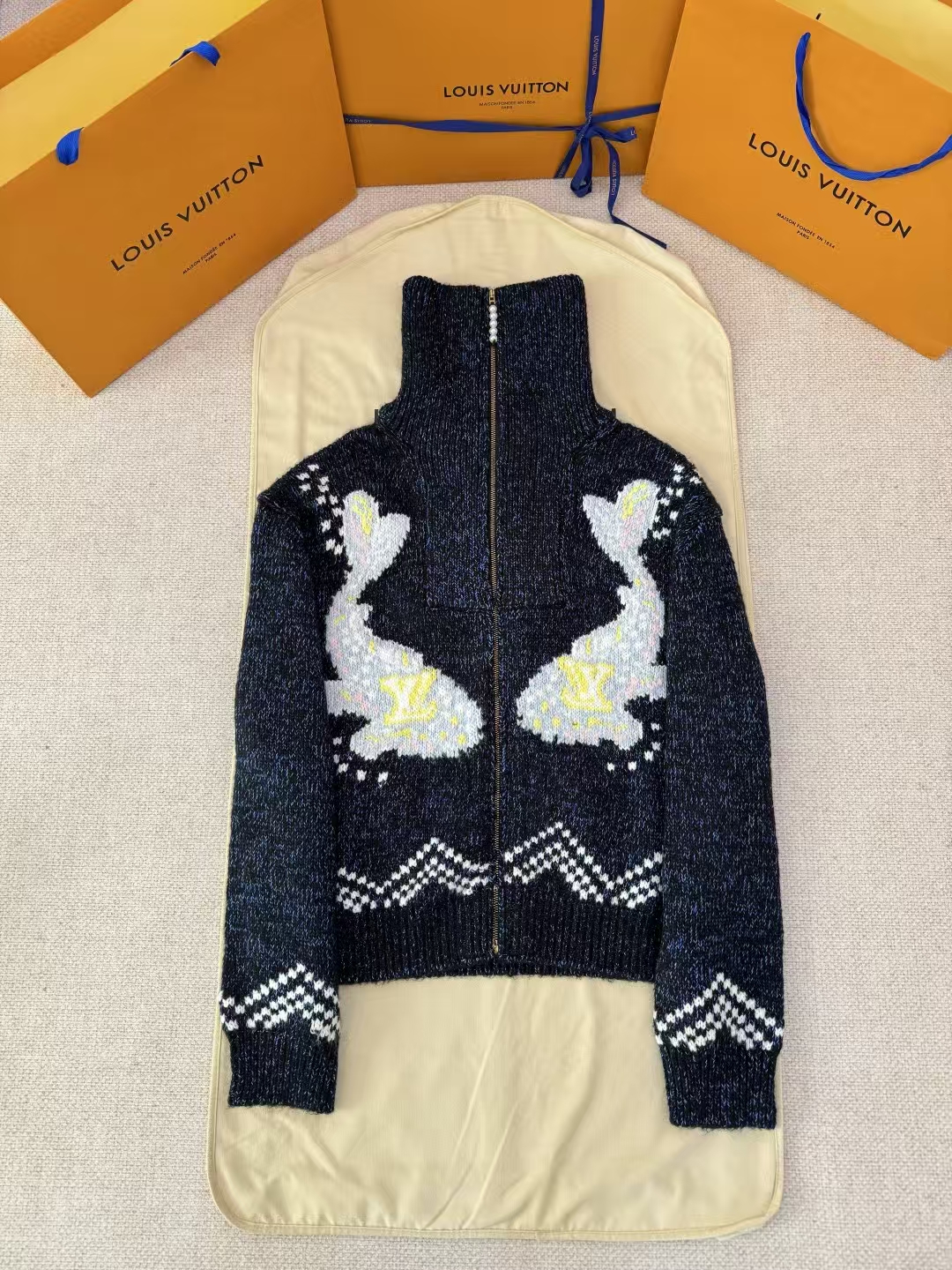 LOUIS VUITTON × Nigo Co-Branded Koi Patchwork Sheer Wool Knit Zip-Up Jacket