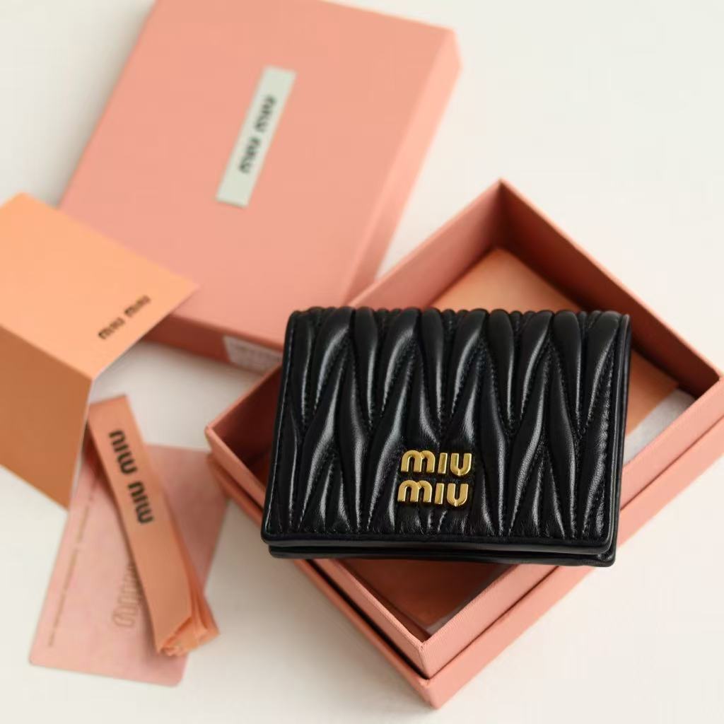 Miumiu Matelassé Soft Lambskin Small Money Clip