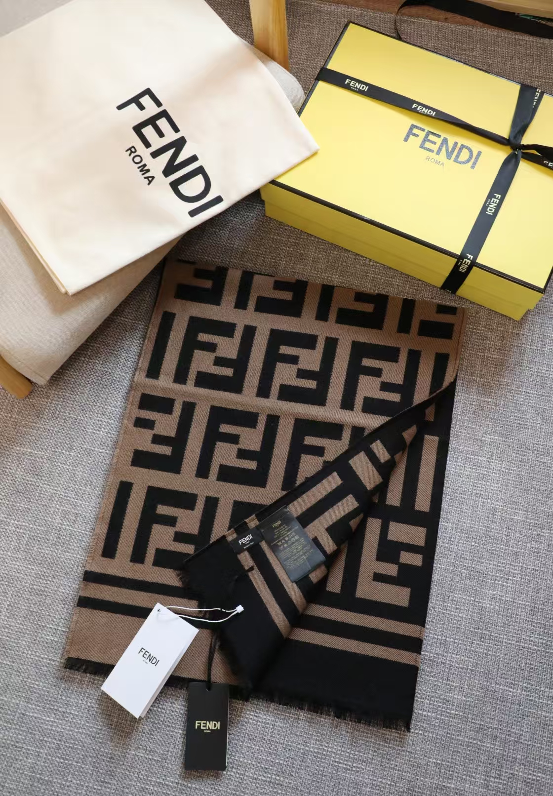FENDI Classic-Pattern Wool-Blend Scarf